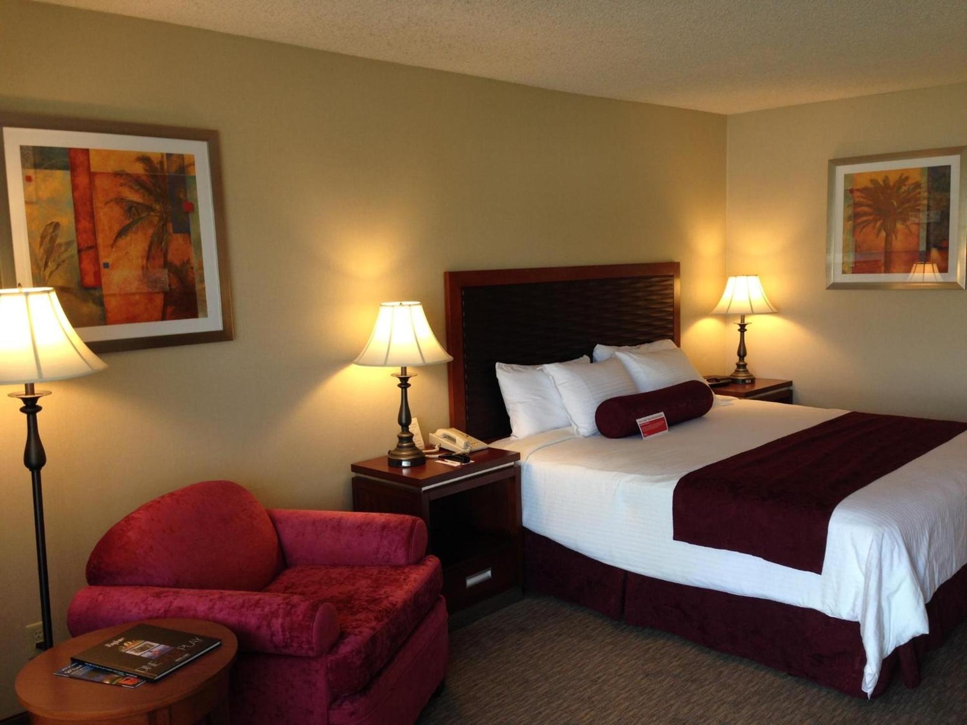 Ramada by Wyndham Sunnyvale/Silicon Valley photo 10