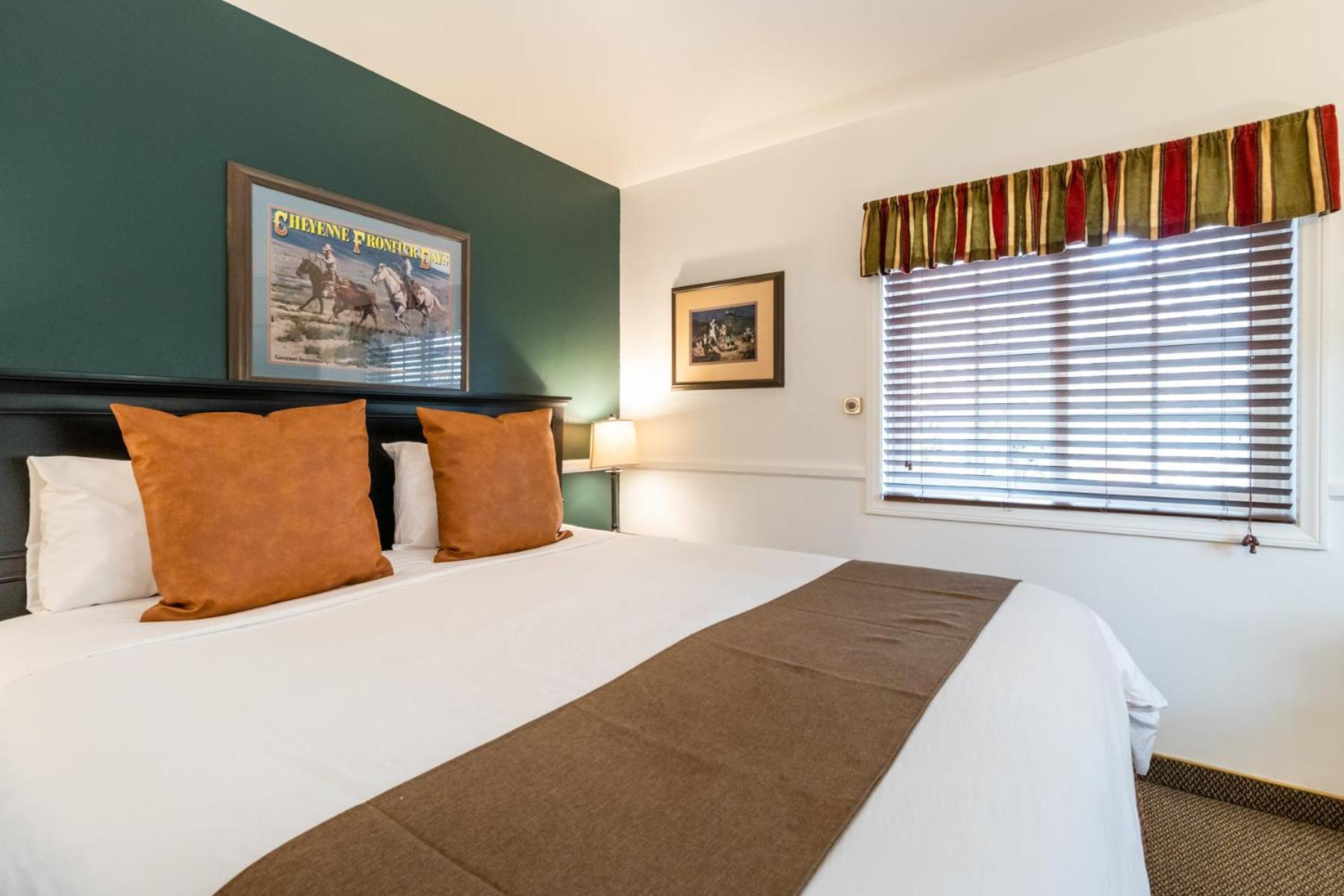 Saddleback Inn at Lake Arrowhead photo 63