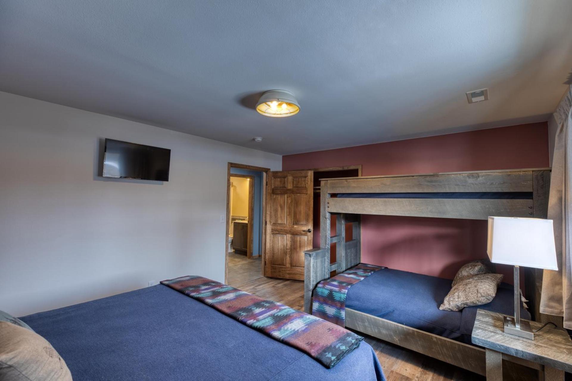 Lewis & Clark Resort photo 38