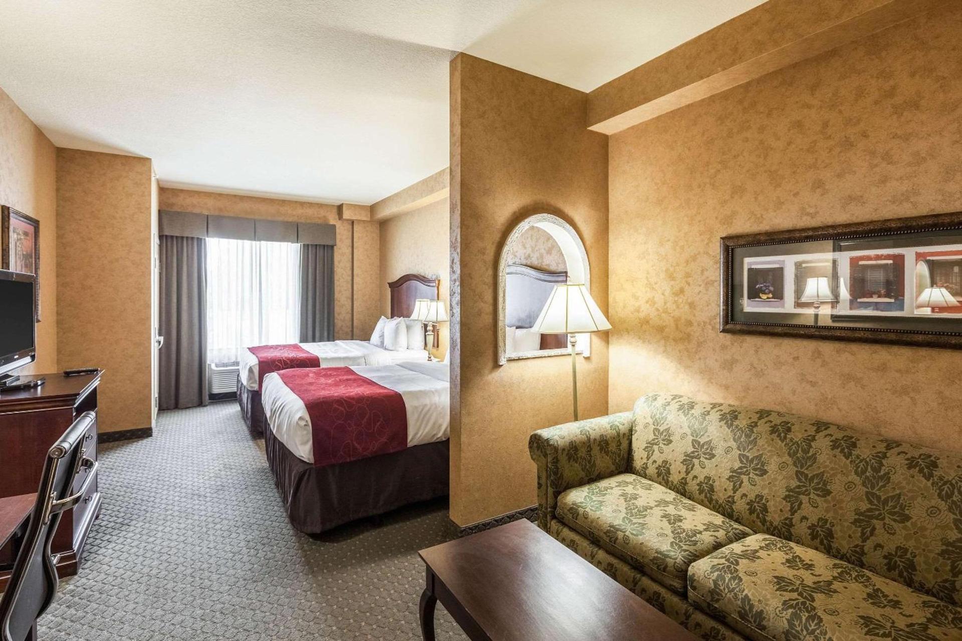 Comfort Suites Alamo-River walk photo 15