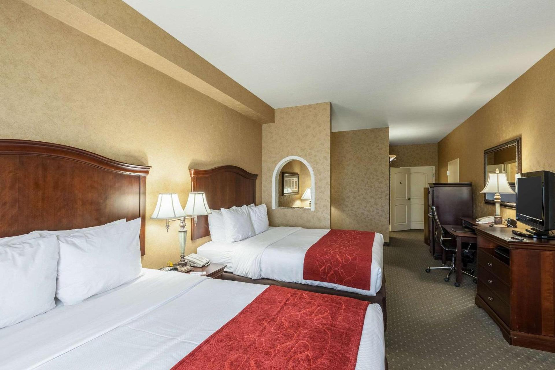 Comfort Suites Alamo-River walk photo 17
