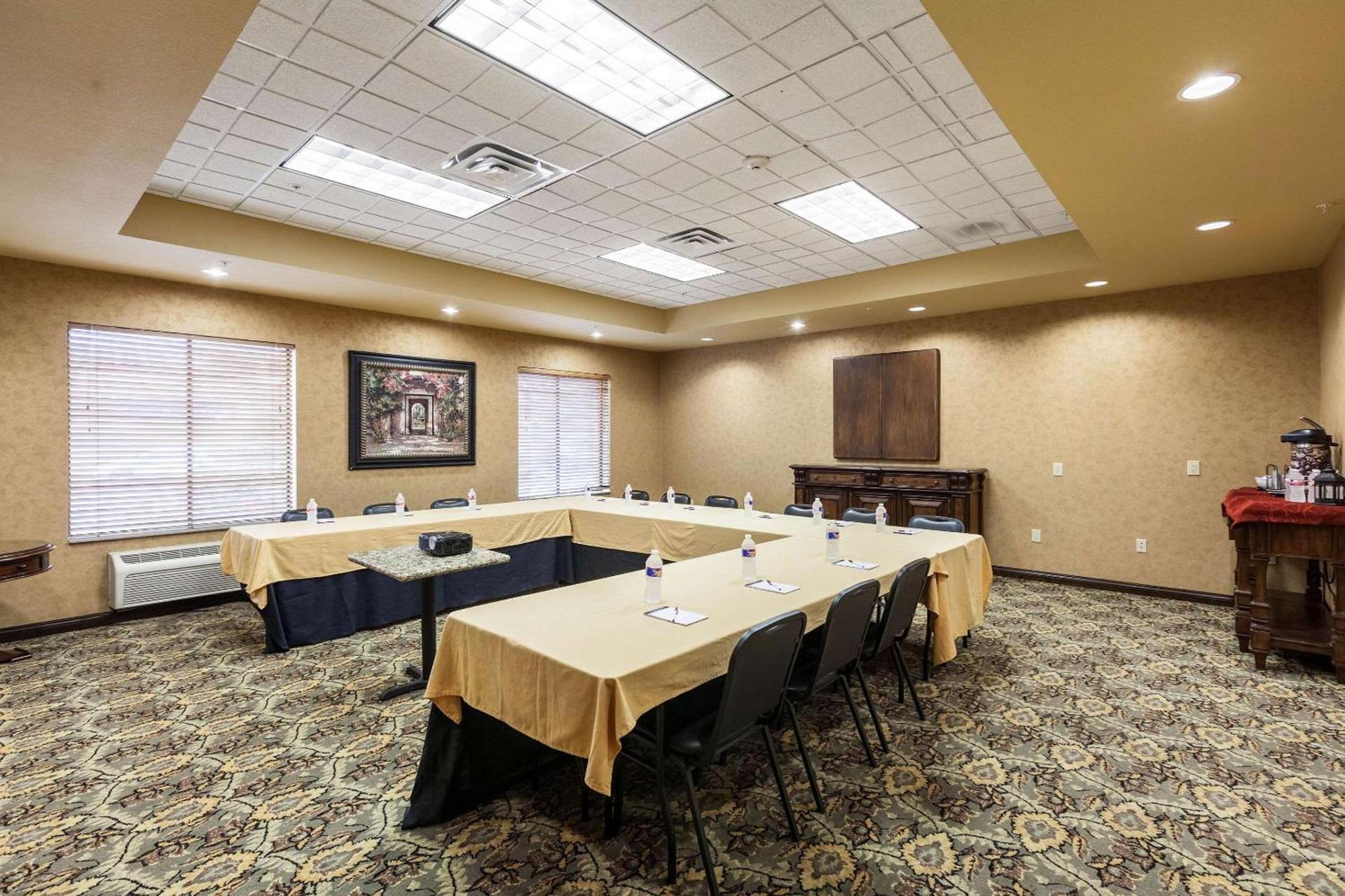 Comfort Suites Alamo-River walk photo 24