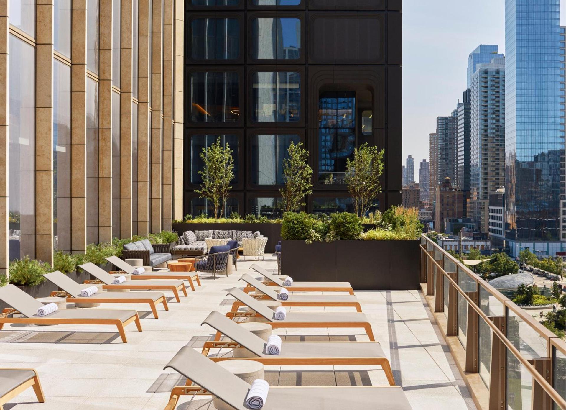 Equinox Hotel New York photo 80