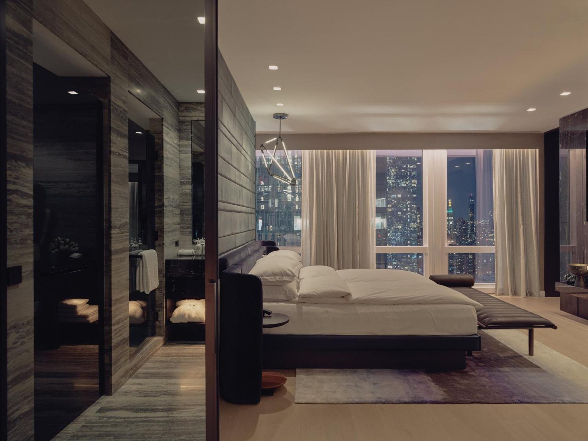 Equinox Hotel New York photo 11