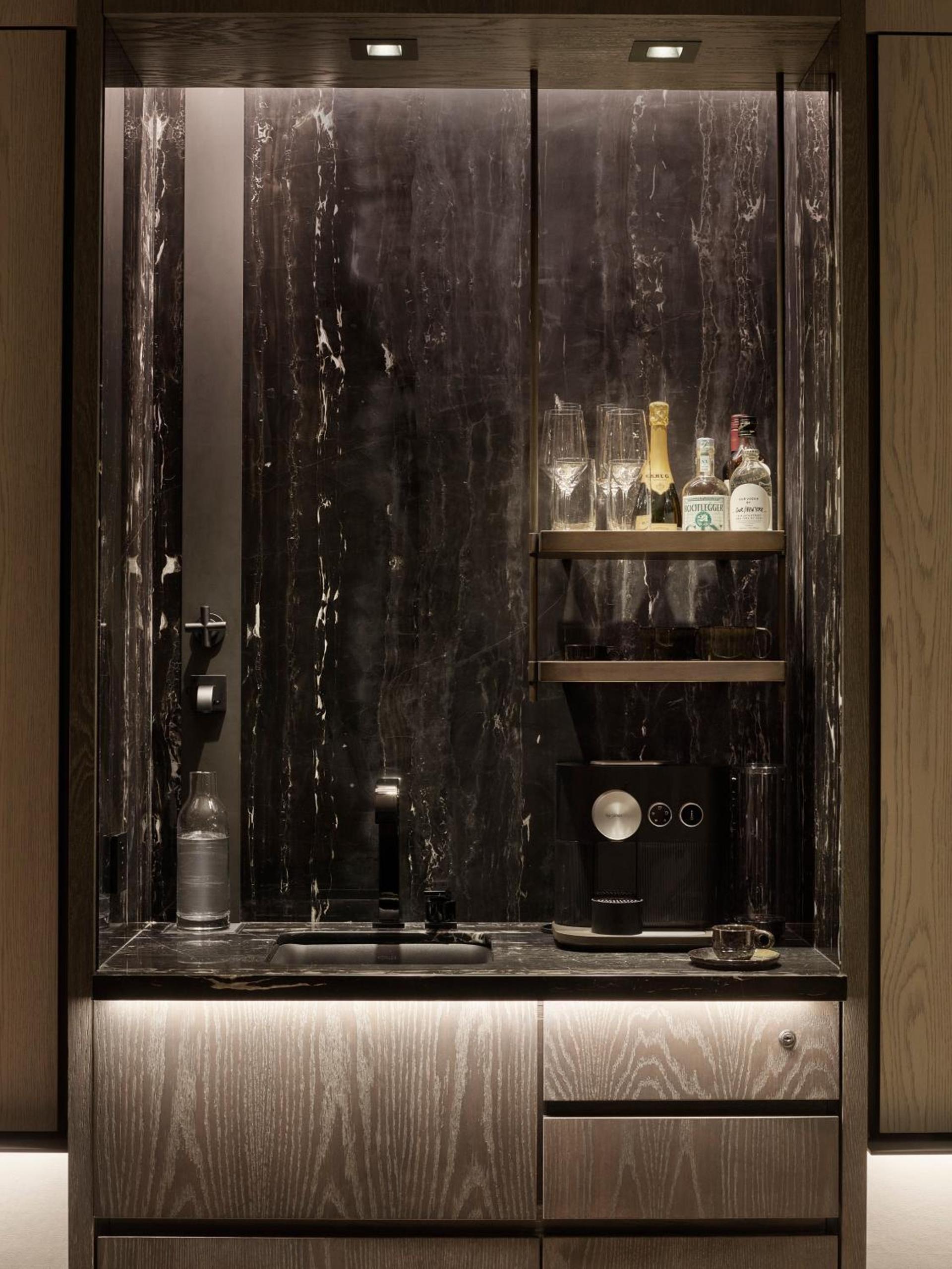 Equinox Hotel New York photo 19