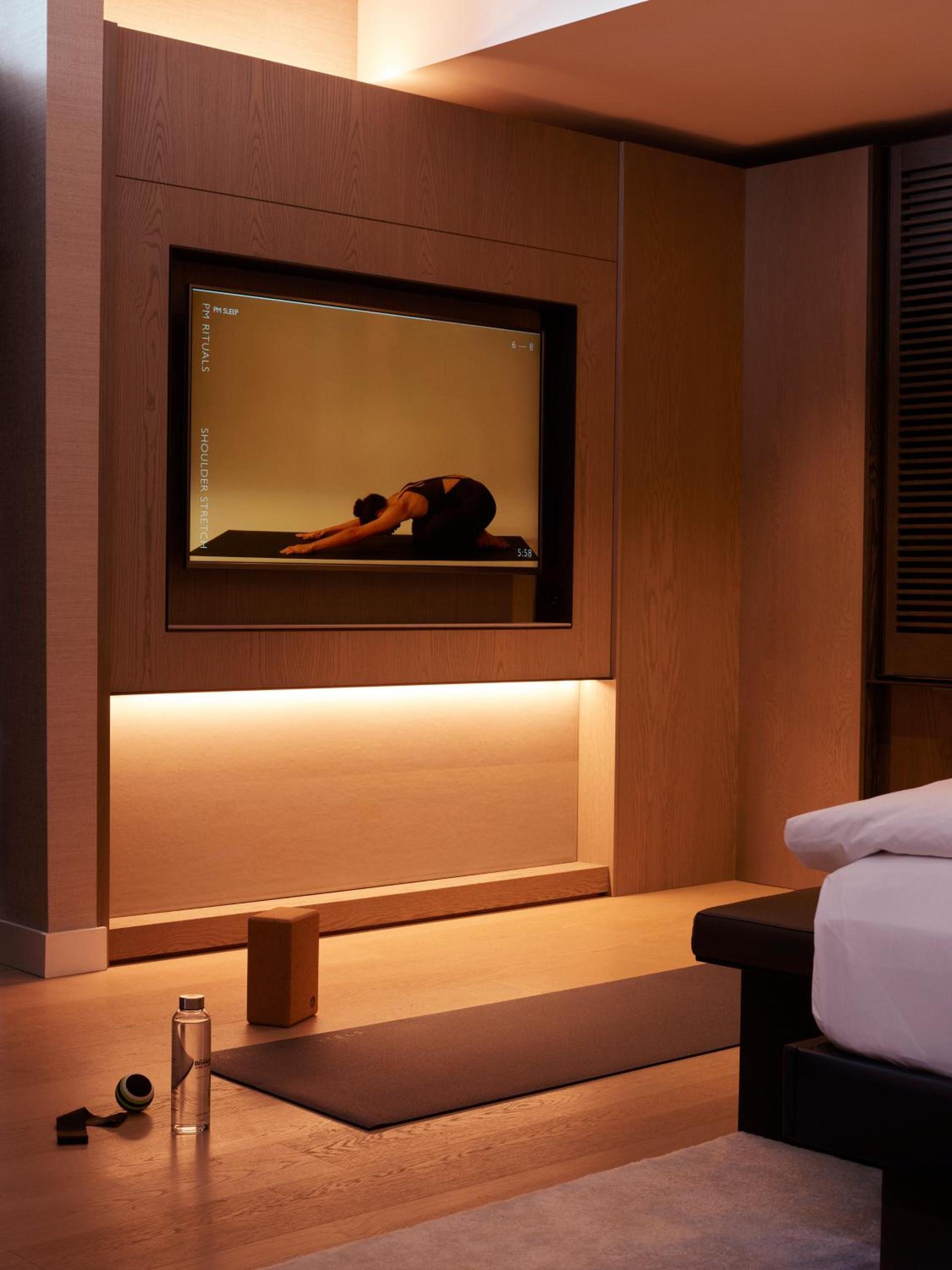 Equinox Hotel New York photo 23