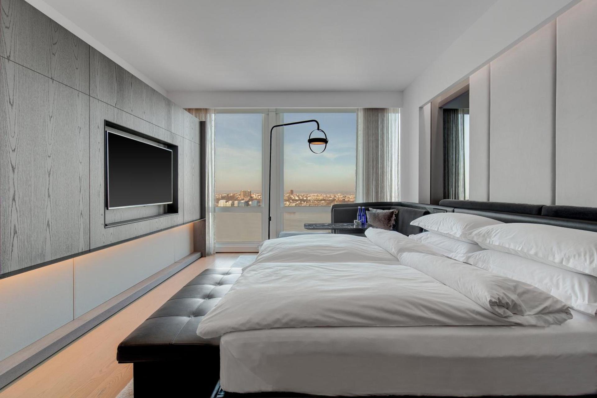 Equinox Hotel New York photo 30
