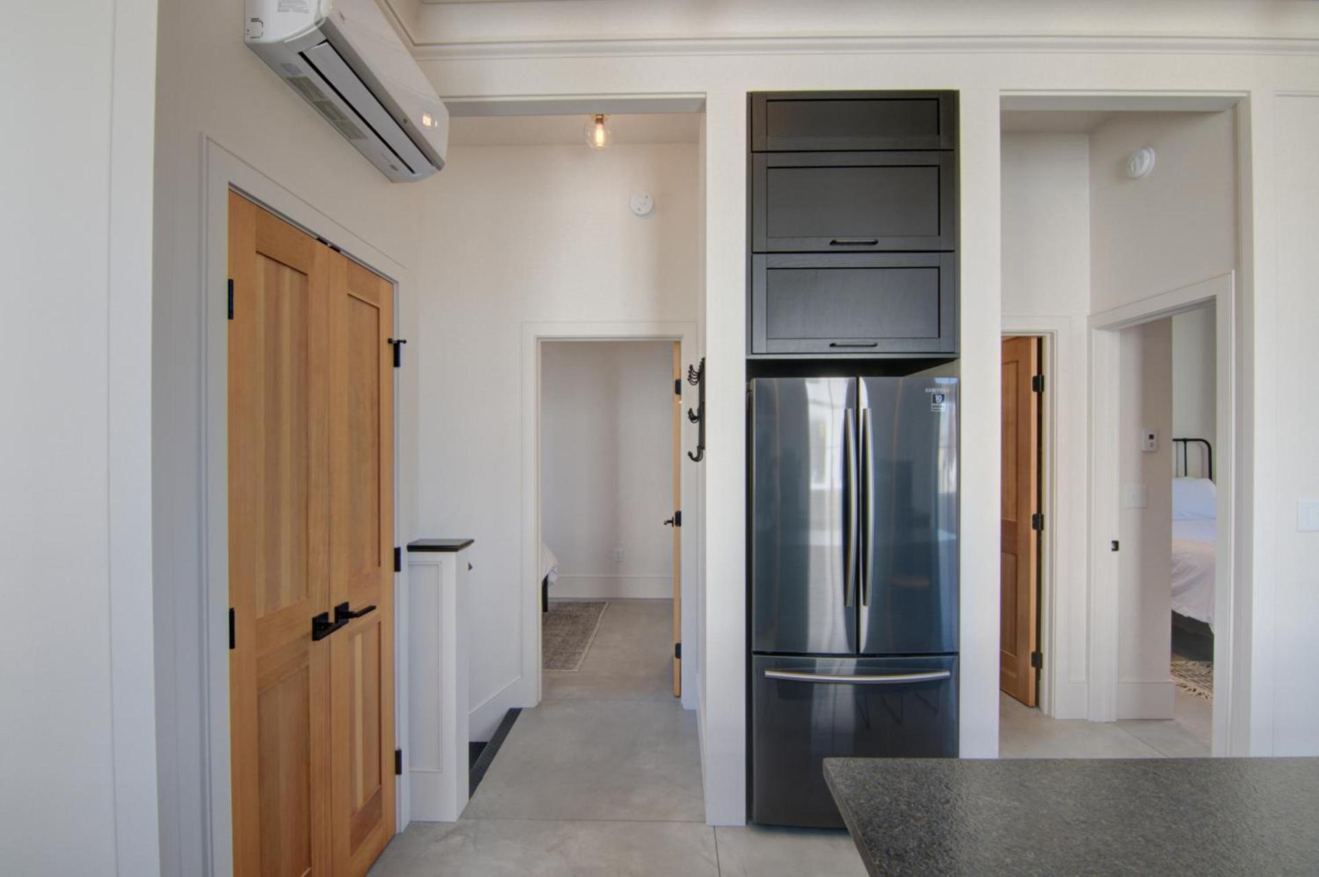 South Main Residences by Surf Hotel photo 54