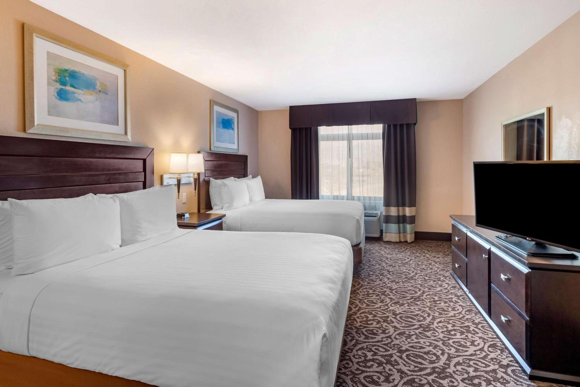 Best Western Plus Las Vegas South Henderson photo 9
