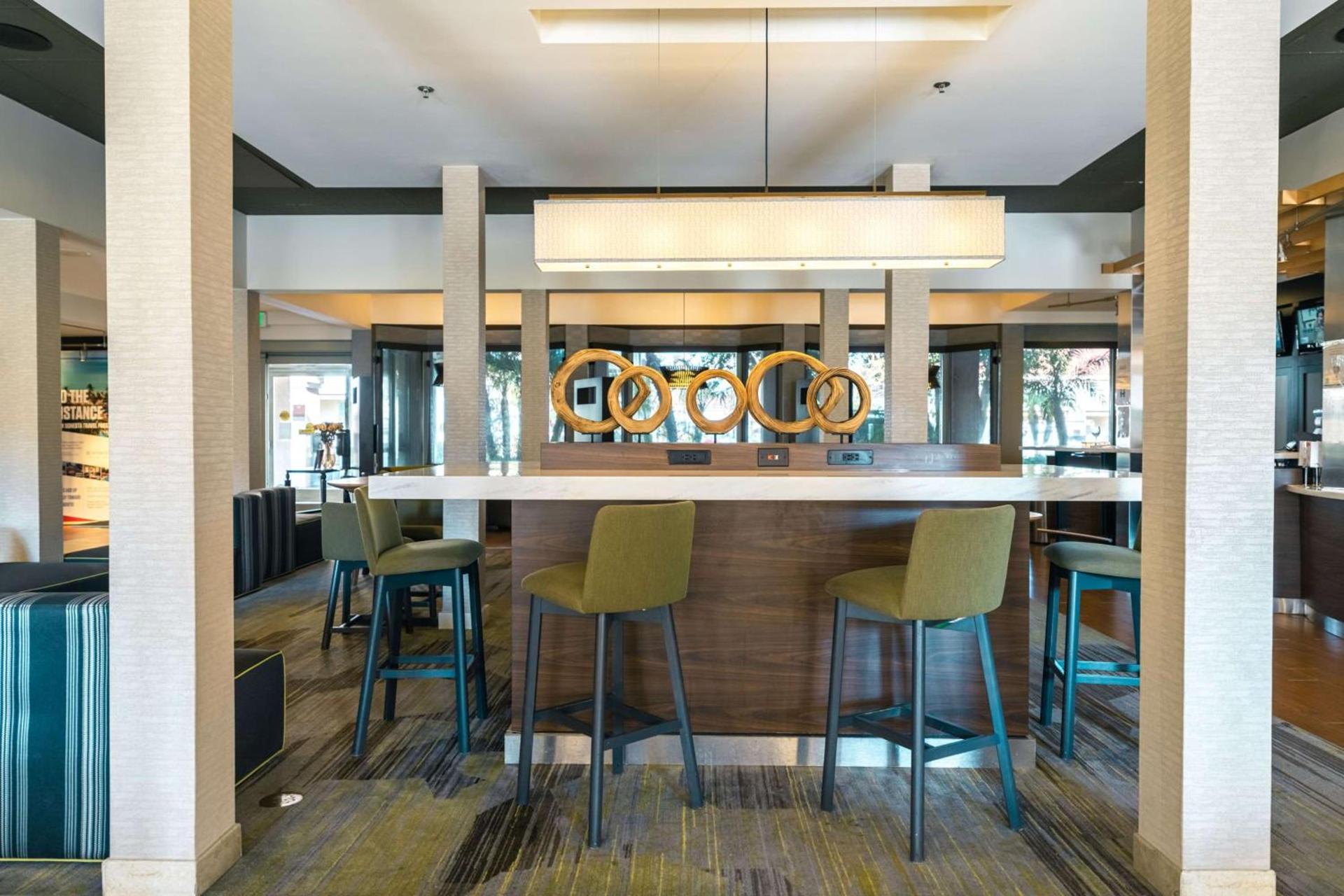 Sonesta Select Camarillo photo 19