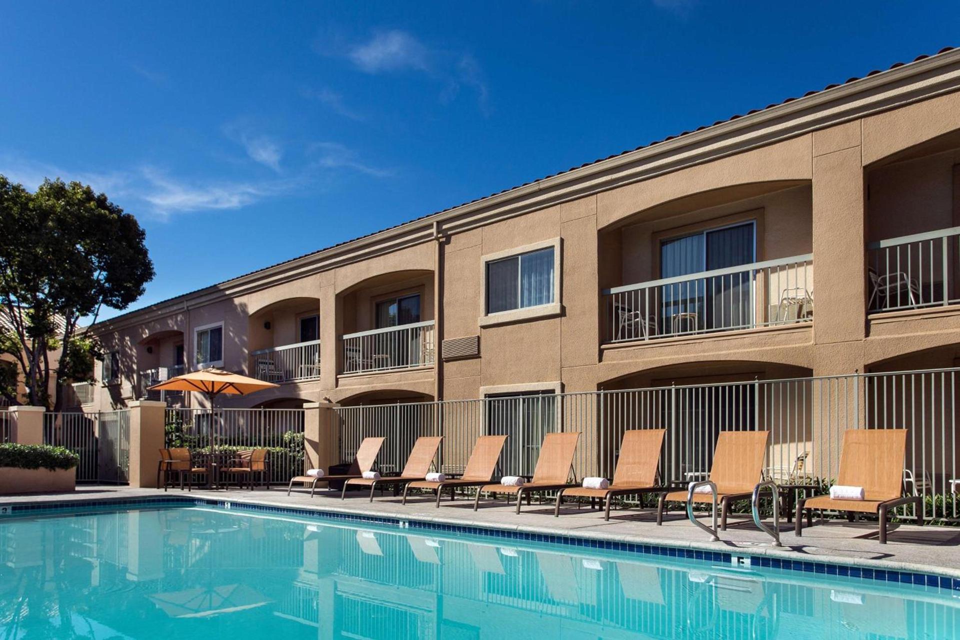 Sonesta Select Camarillo photo 32