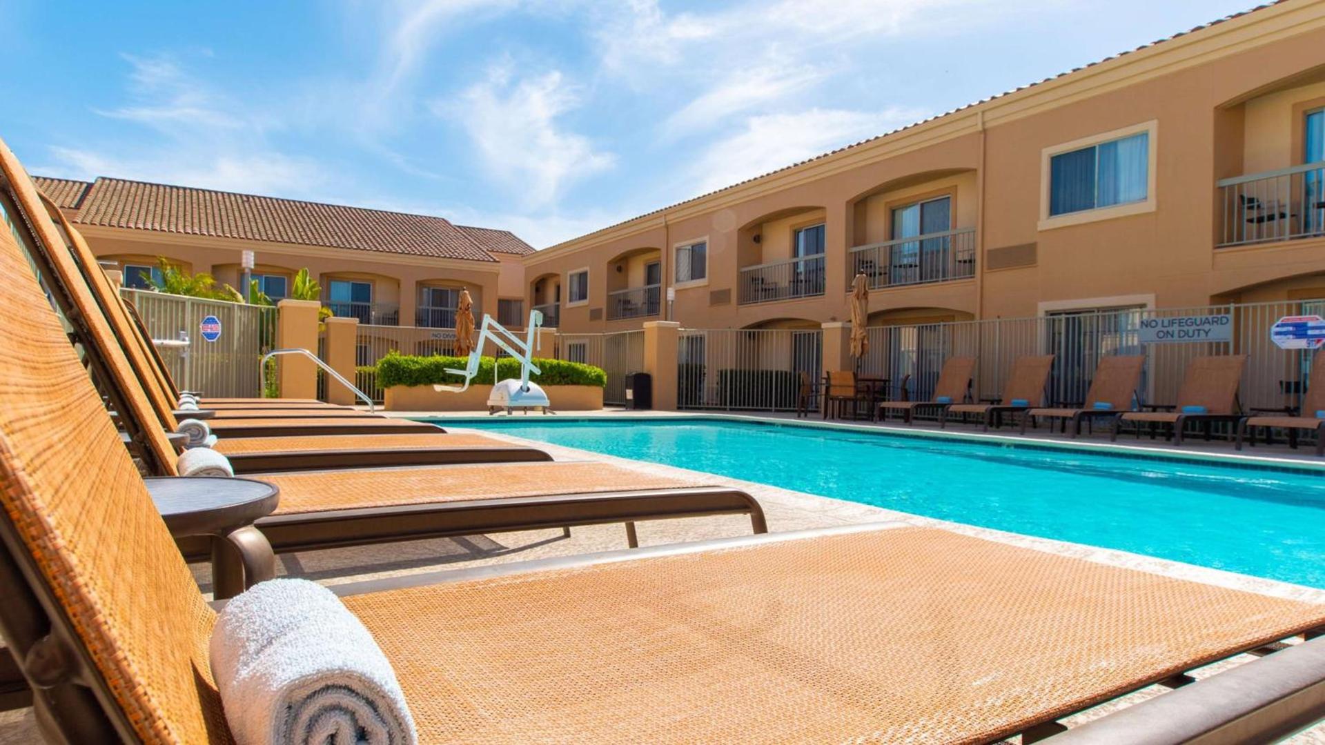 Sonesta Select Camarillo photo 34