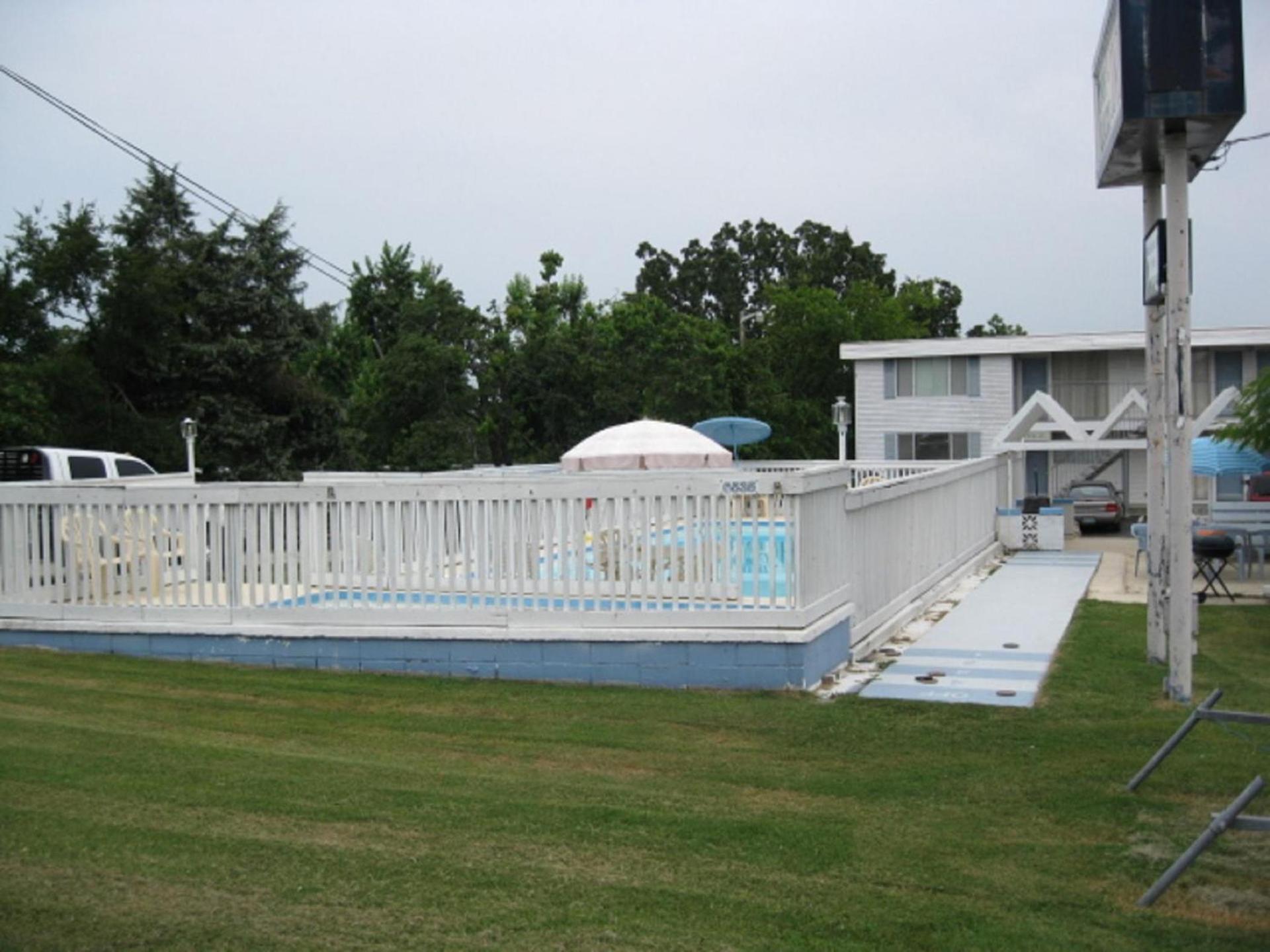 Twin Lakes Inn photo 19