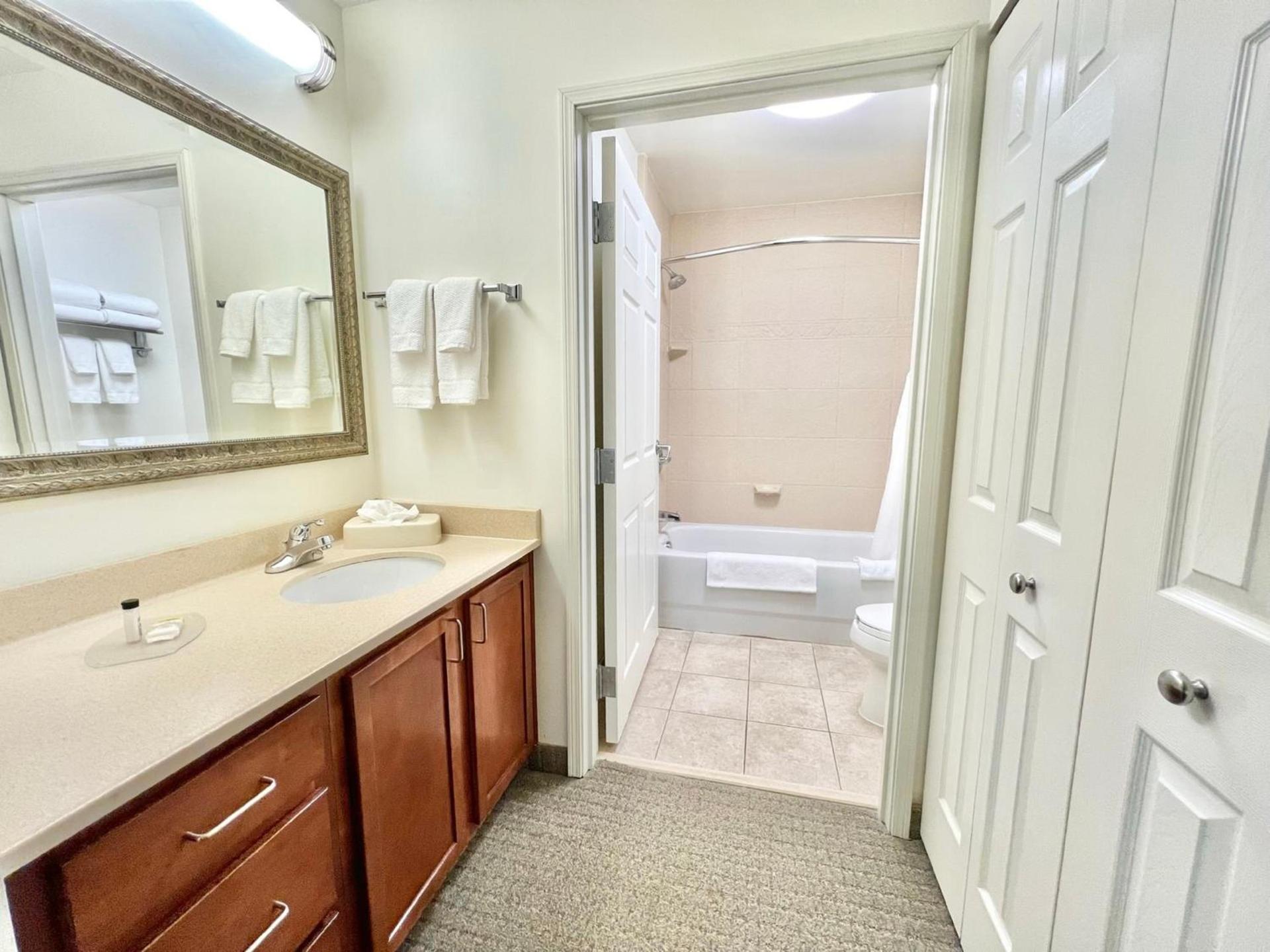 Staybridge Suites Detroit-Novi by IHG photo 8