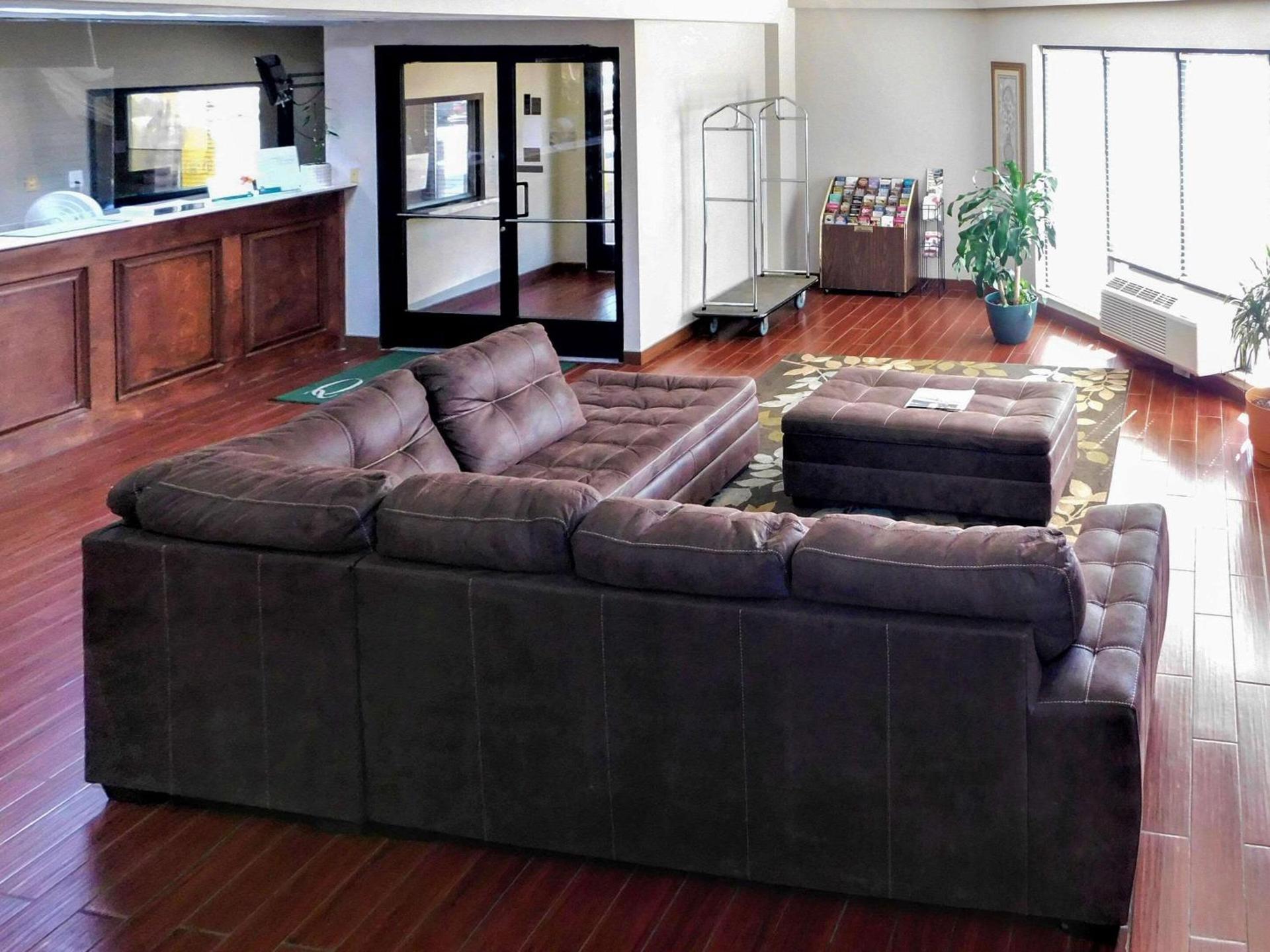 Quality Inn & Suites Thomasville-High Point photo 5