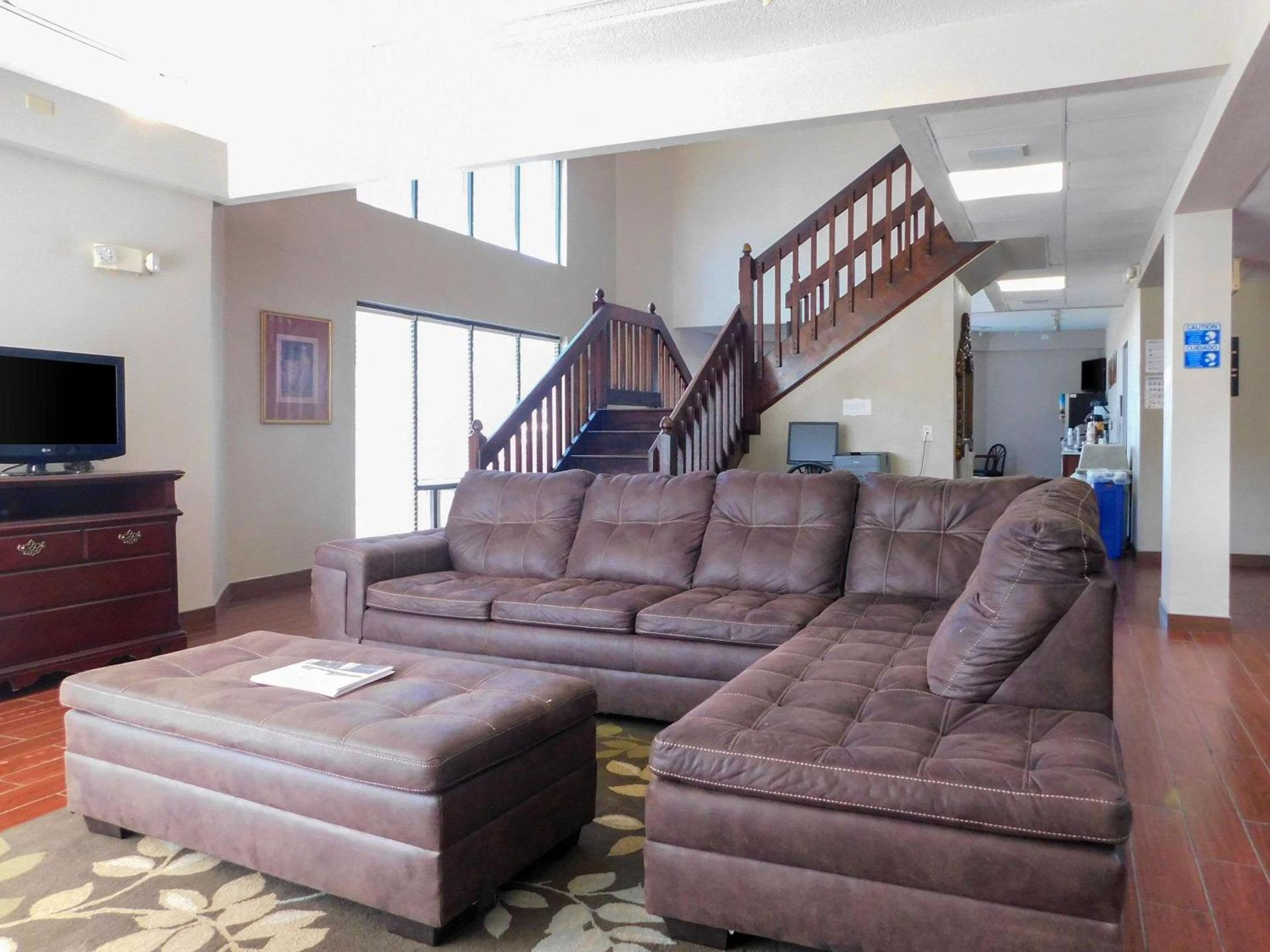 Quality Inn & Suites Thomasville-High Point photo 6