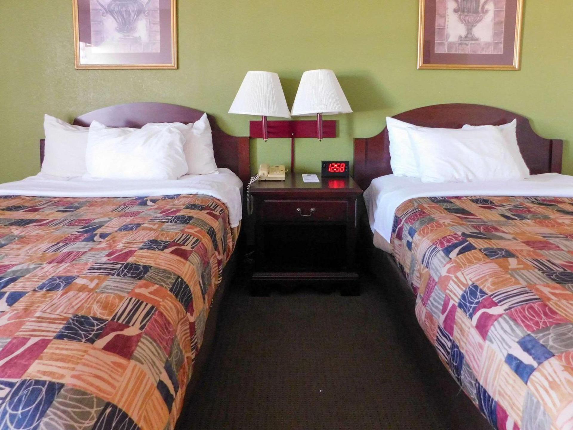 Quality Inn & Suites Thomasville-High Point photo 13