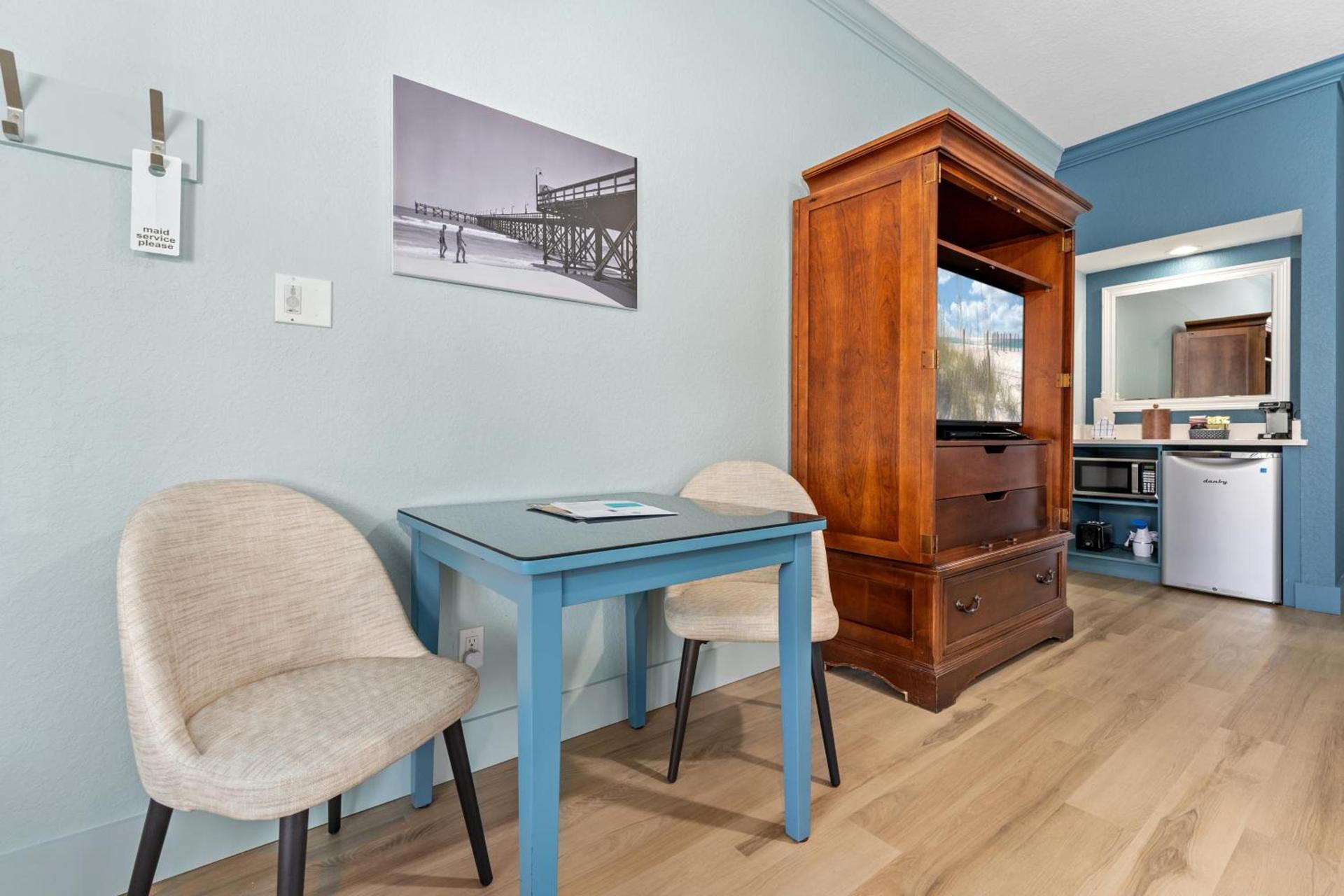 Beachside Inn photo 27