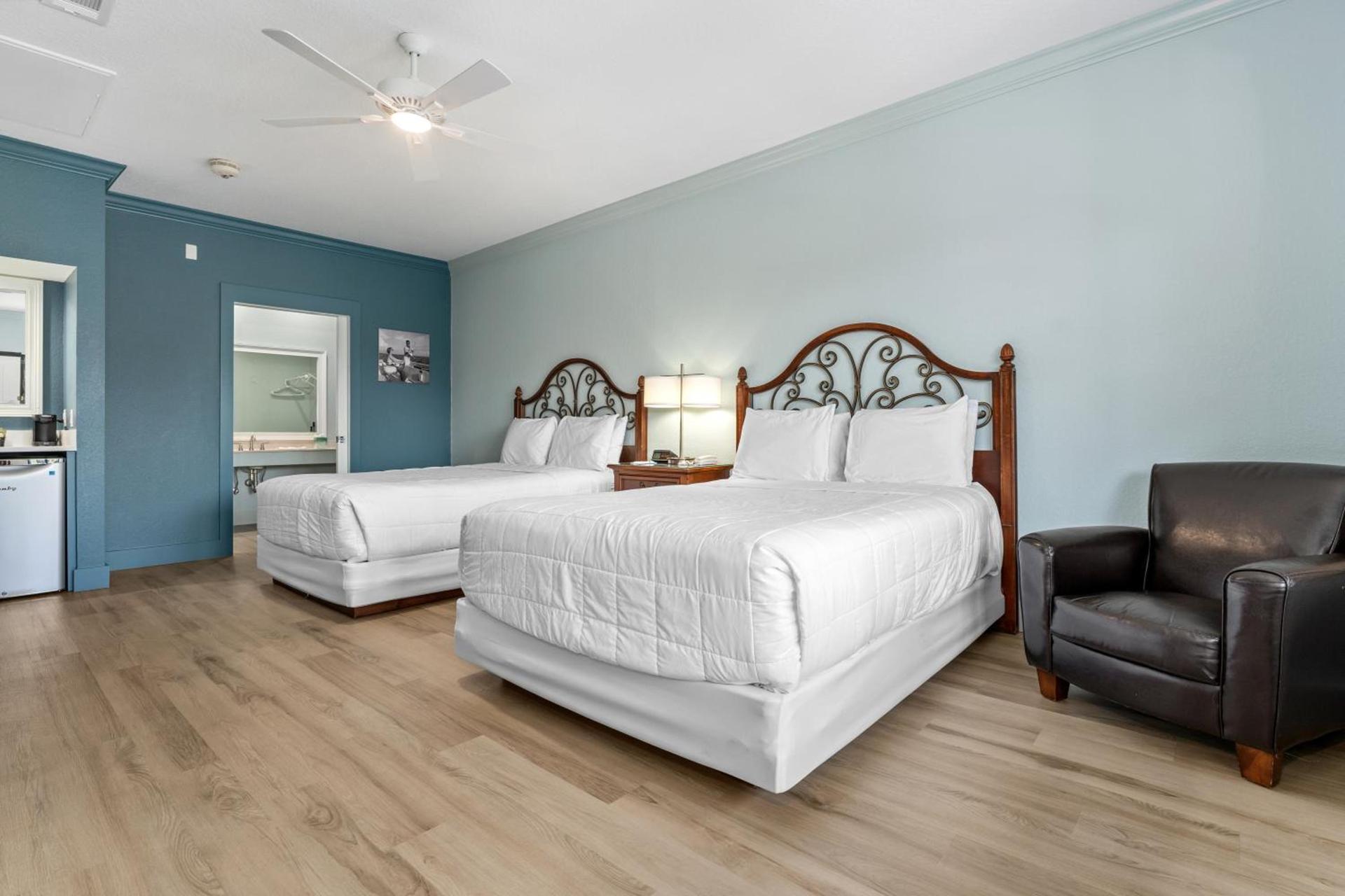 Beachside Inn photo 3