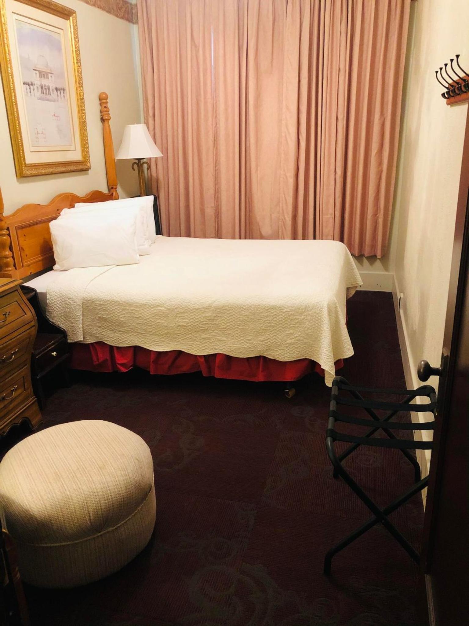 Historic Palace Hotel photo 38