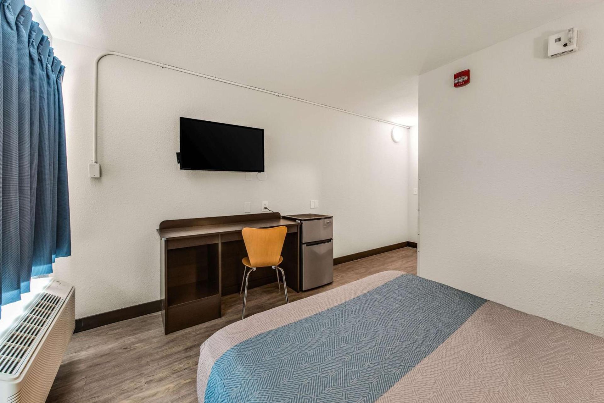 Motel 6-Fort Wayne, IN photo 31