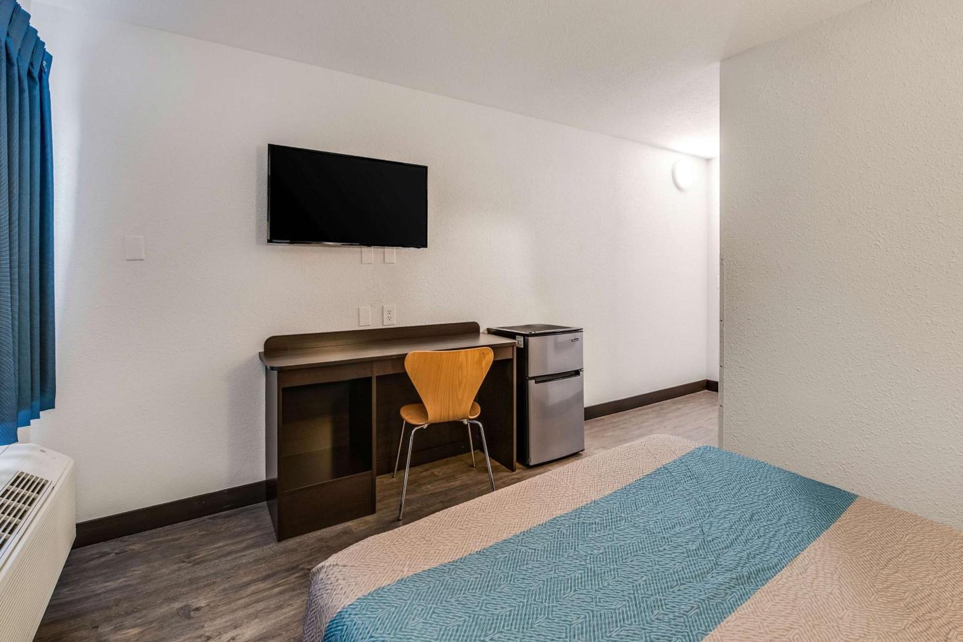 Motel 6-Fort Wayne, IN photo 33