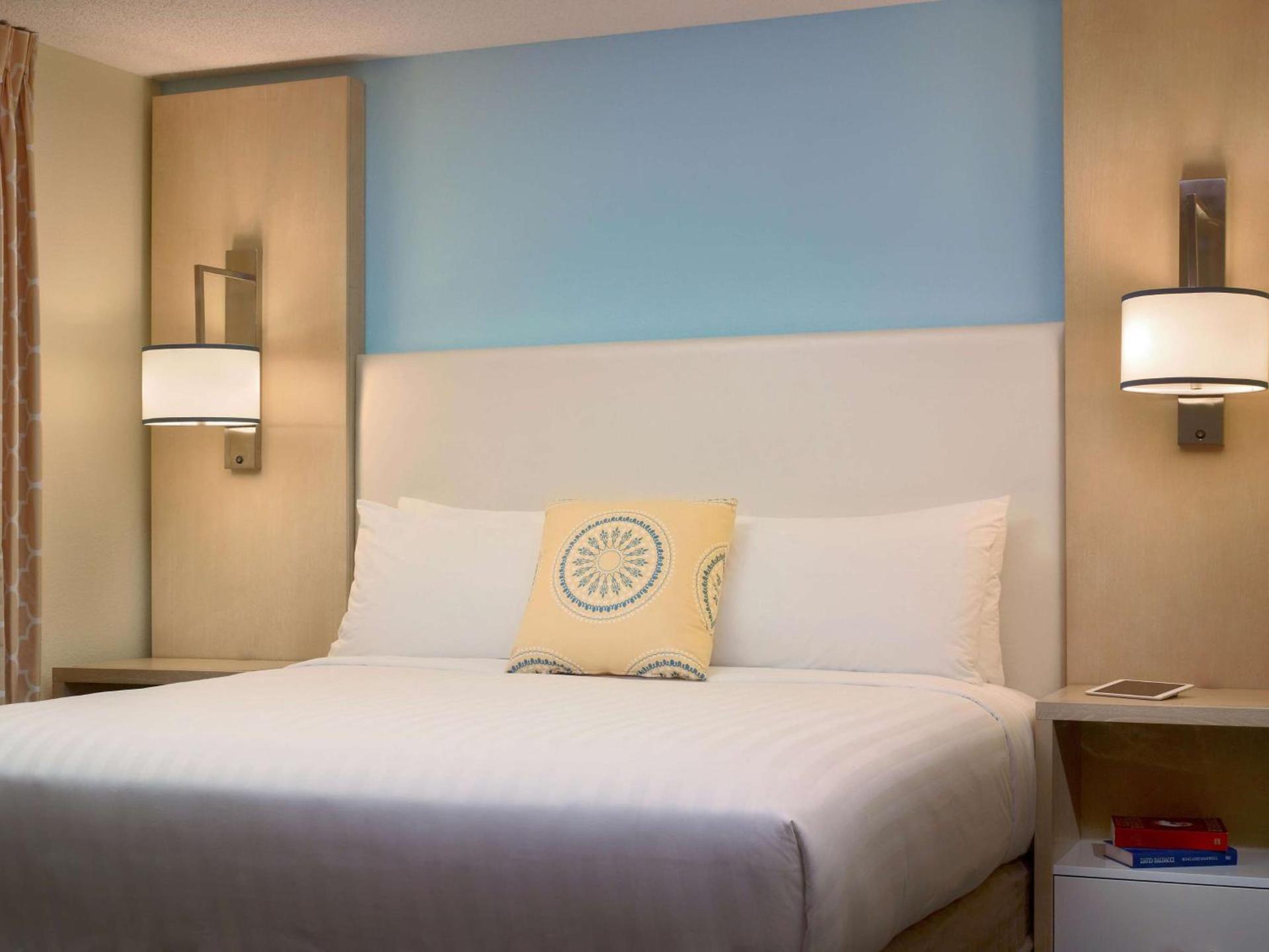 Sonesta ES Suites Chicago - Schaumburg photo 7