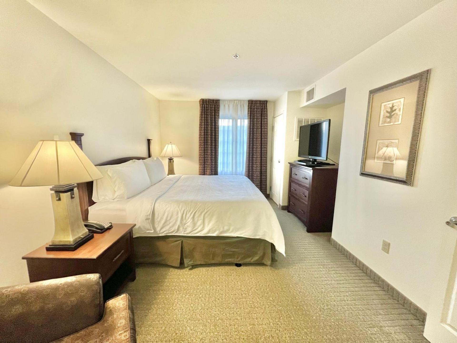 Staybridge Suites Detroit-Novi by IHG photo 9