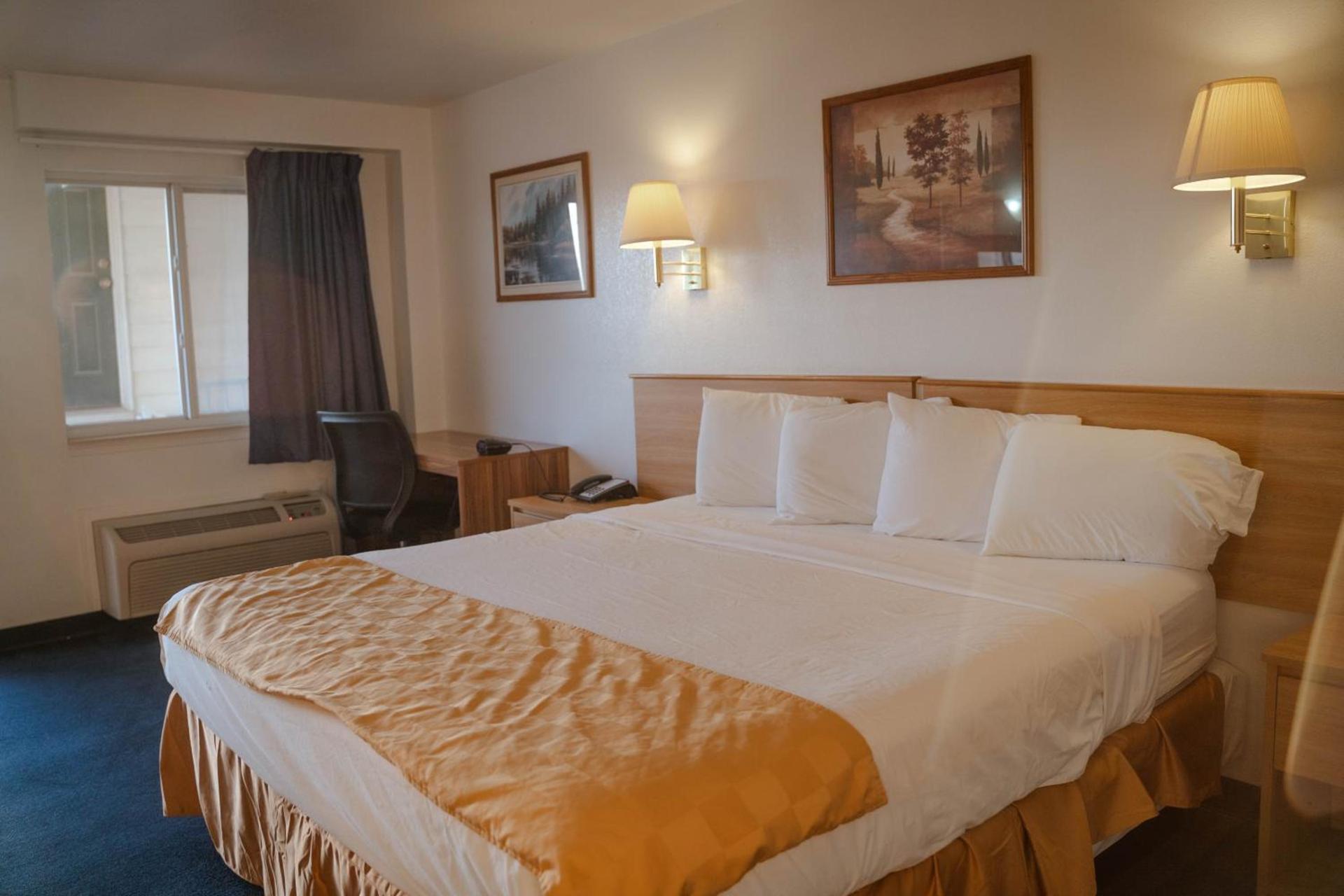 Haysville Express Inn photo 6