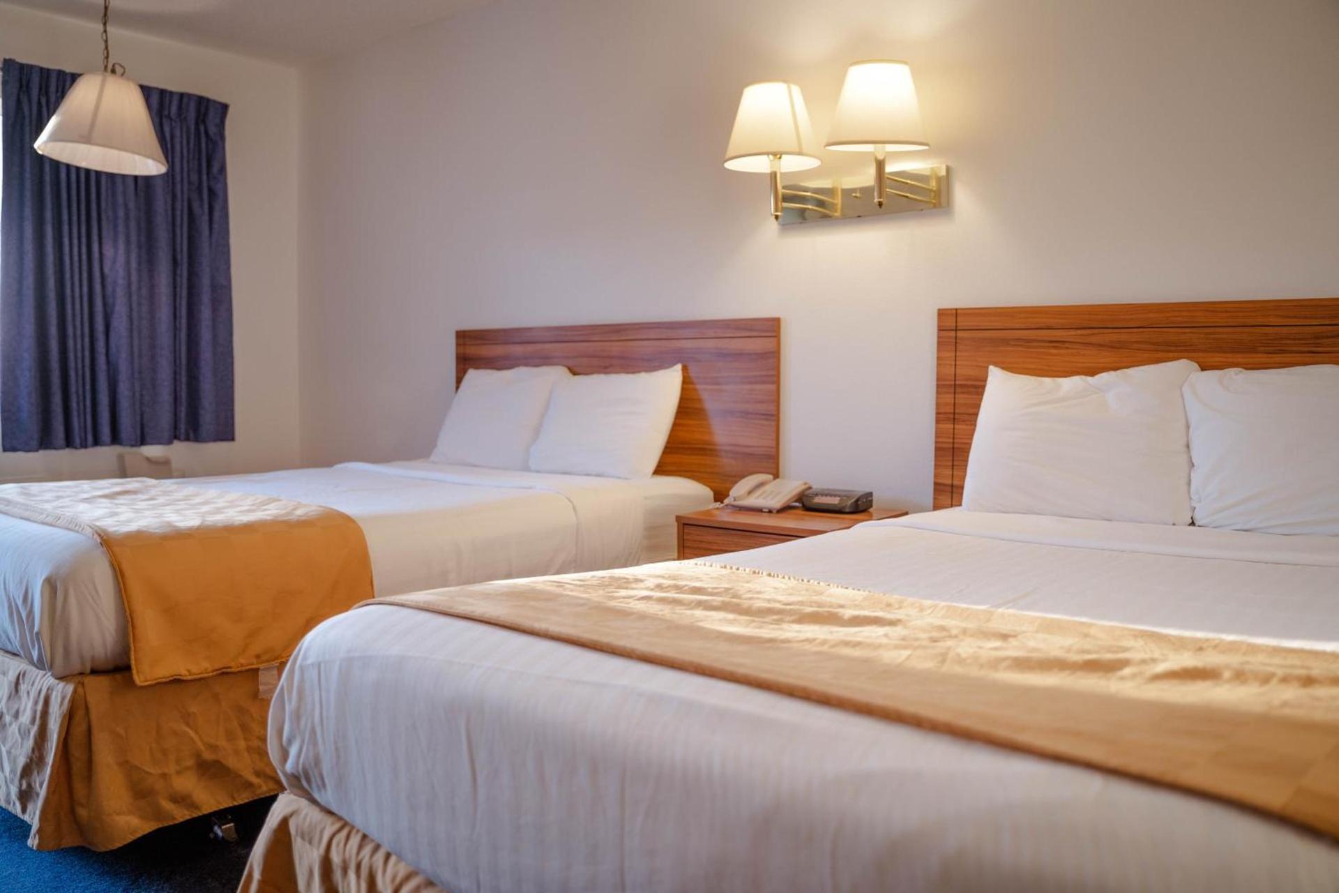 Haysville Express Inn photo 14