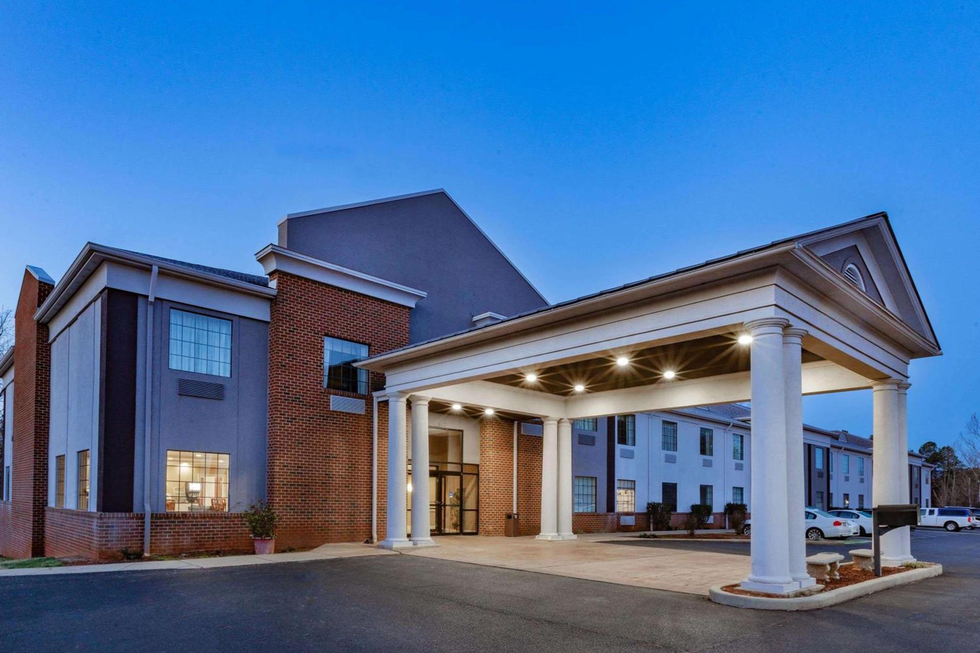 Days Inn by Wyndham Alta Vista photo 5