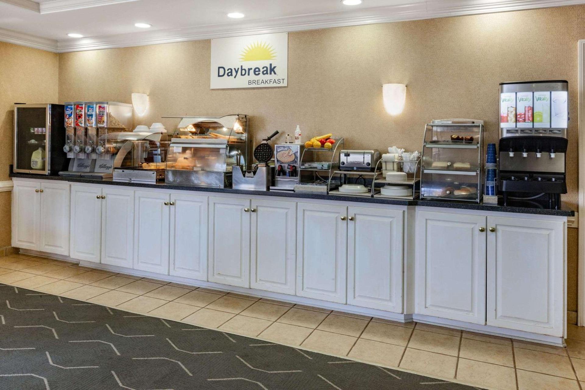 Days Inn by Wyndham Alta Vista photo 35