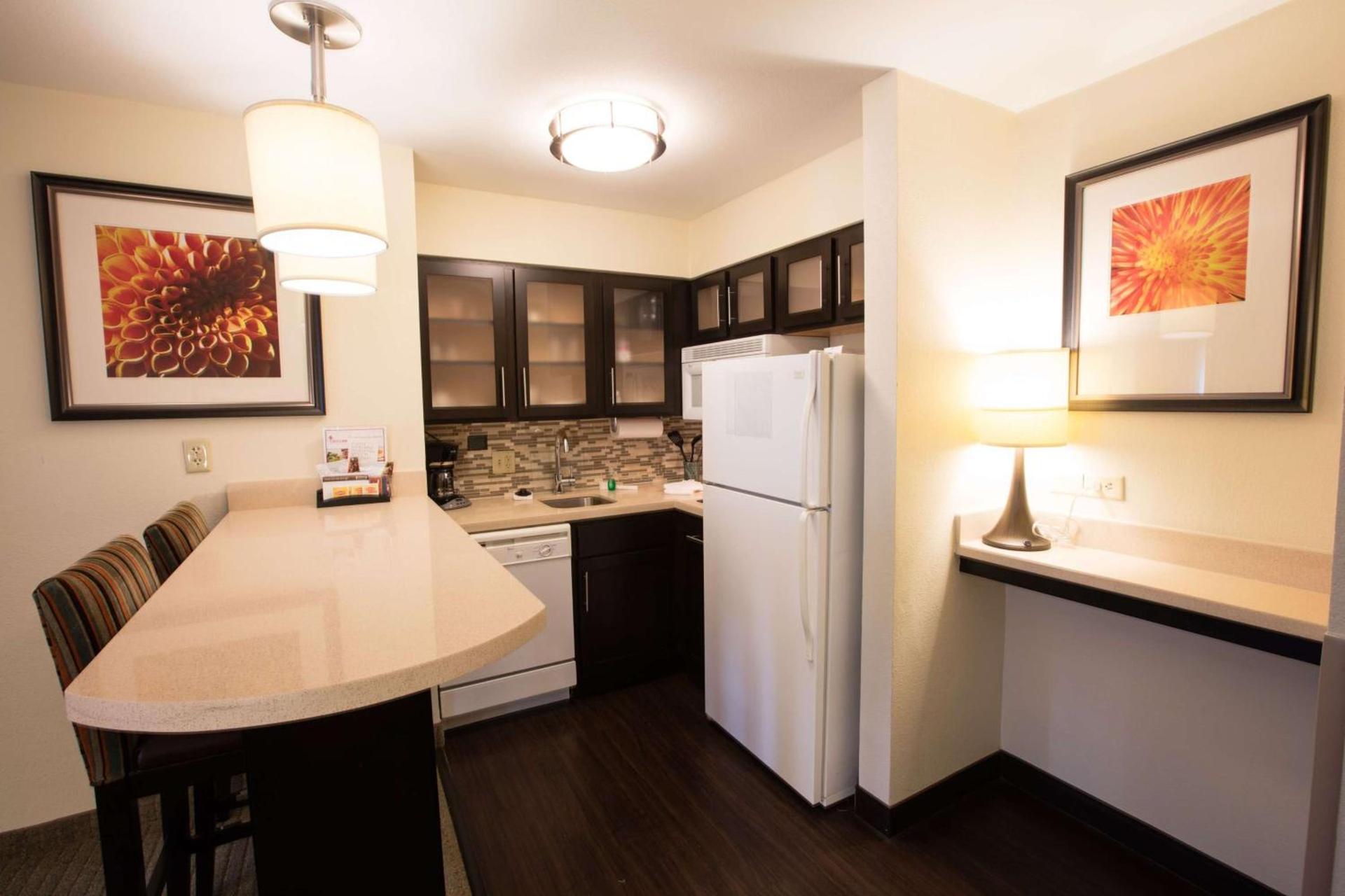 Sonesta ES Suites Austin The Domain Area - Newly Renovated photo 11