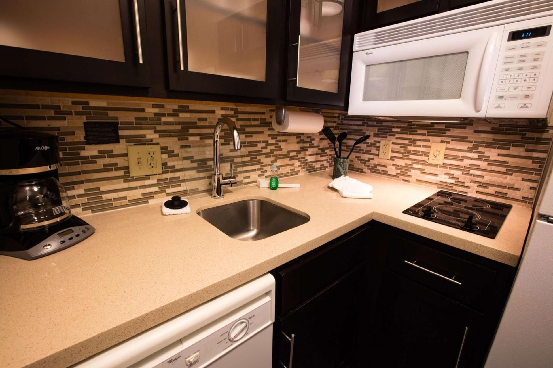 Sonesta ES Suites Austin The Domain Area - Newly Renovated photo 13