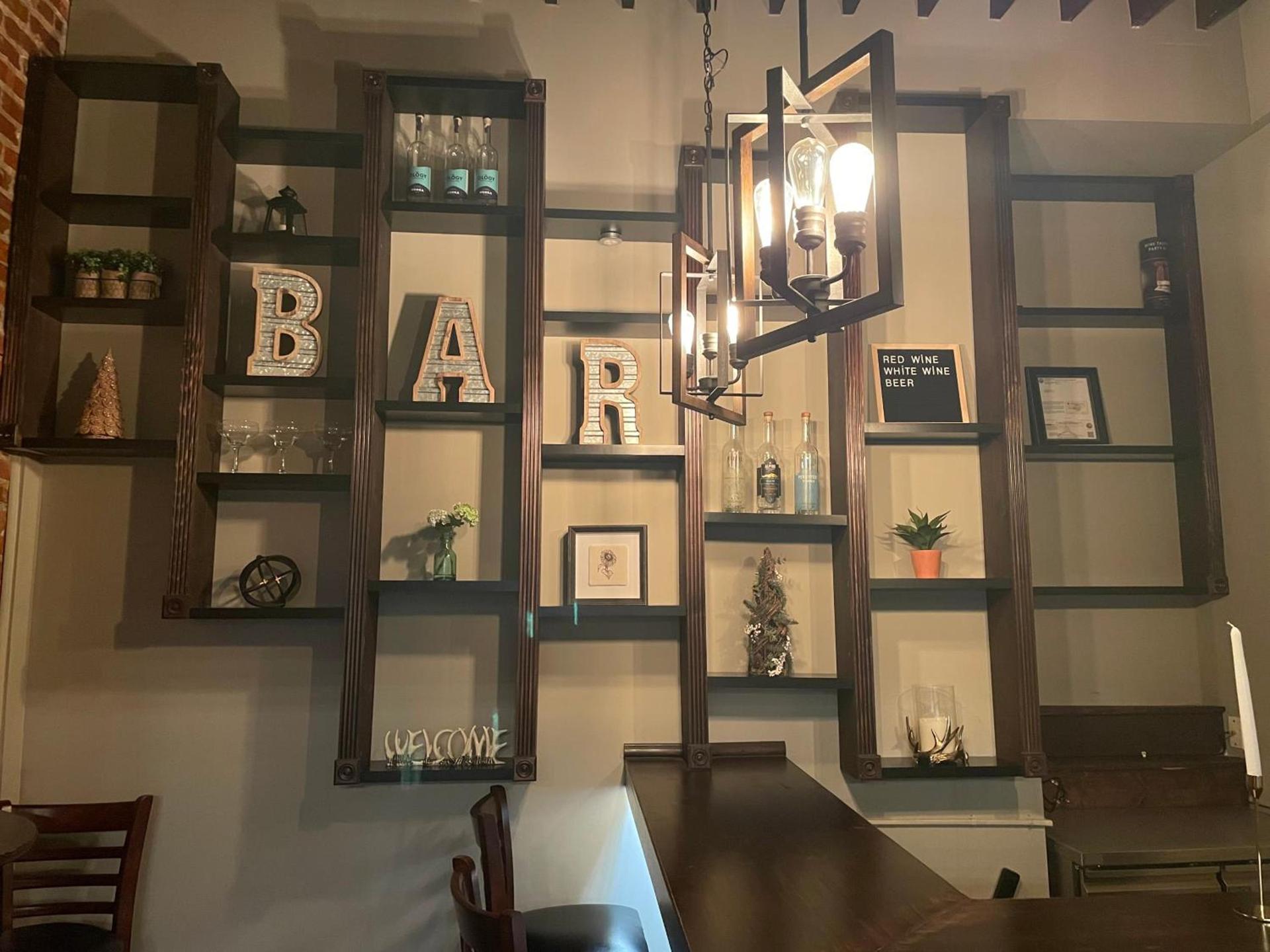 Hunter Arms Hotel photo 5