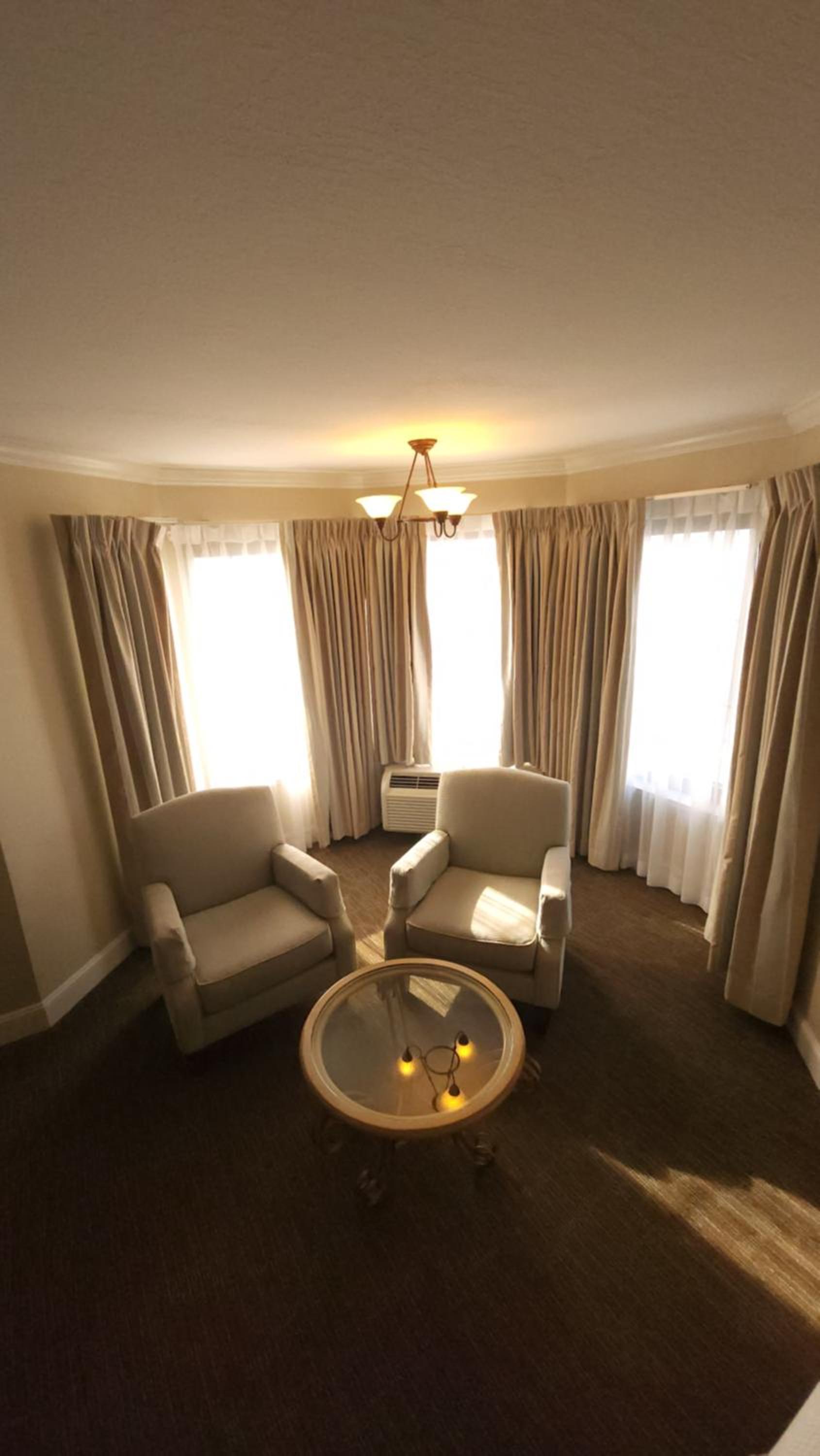 Chelsea Inn photo 18