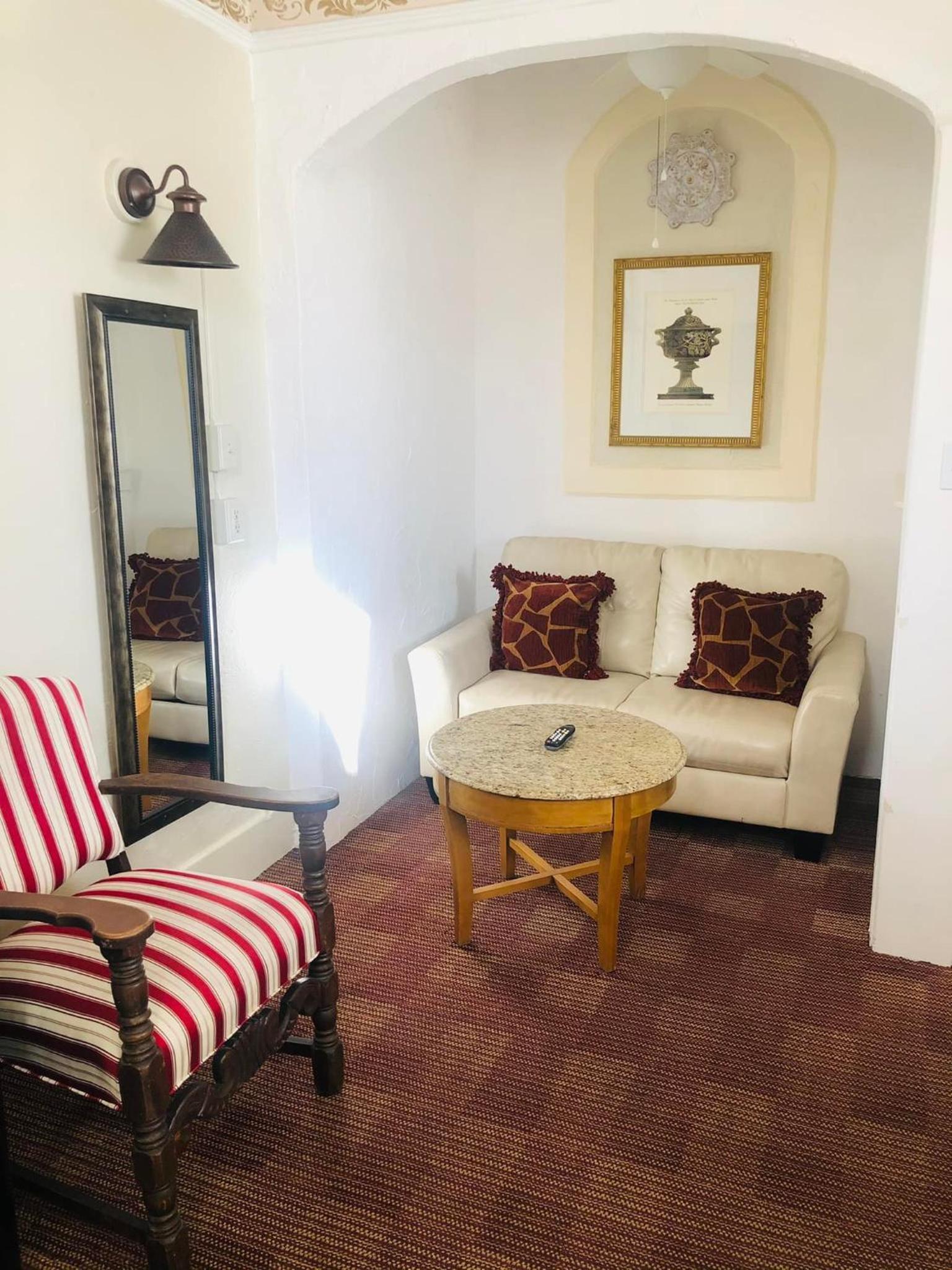 Historic Palace Hotel photo 53
