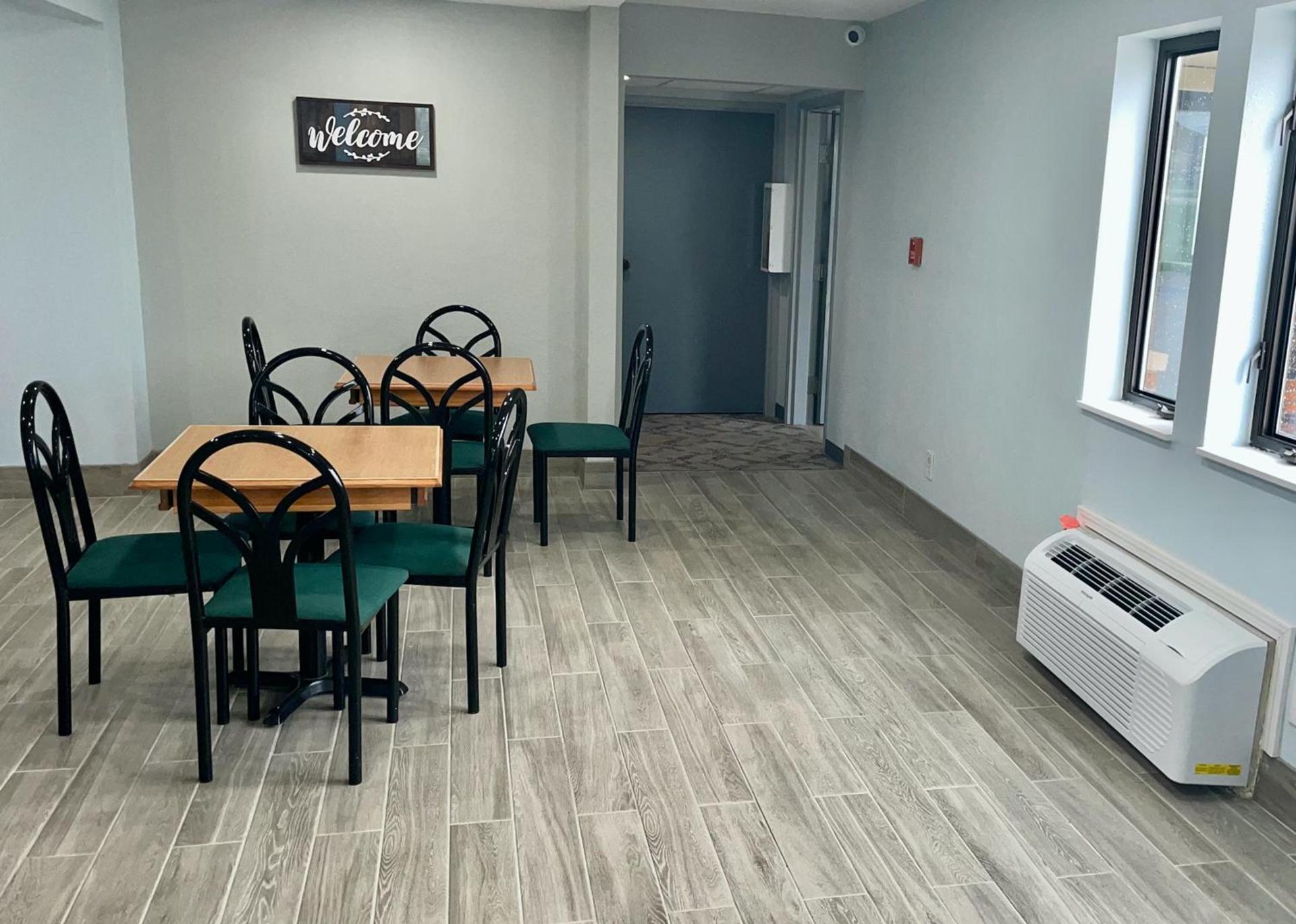 Travelodge by Wyndham Lamoni photo 13