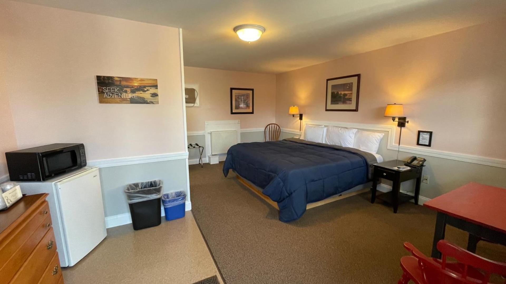 Bucksport Inn photo 14