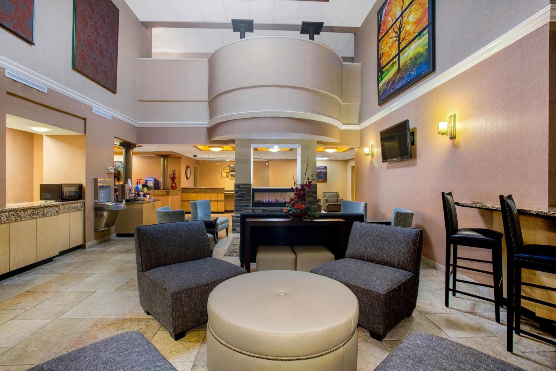 La Quinta by Wyndham Springfield South photo 42