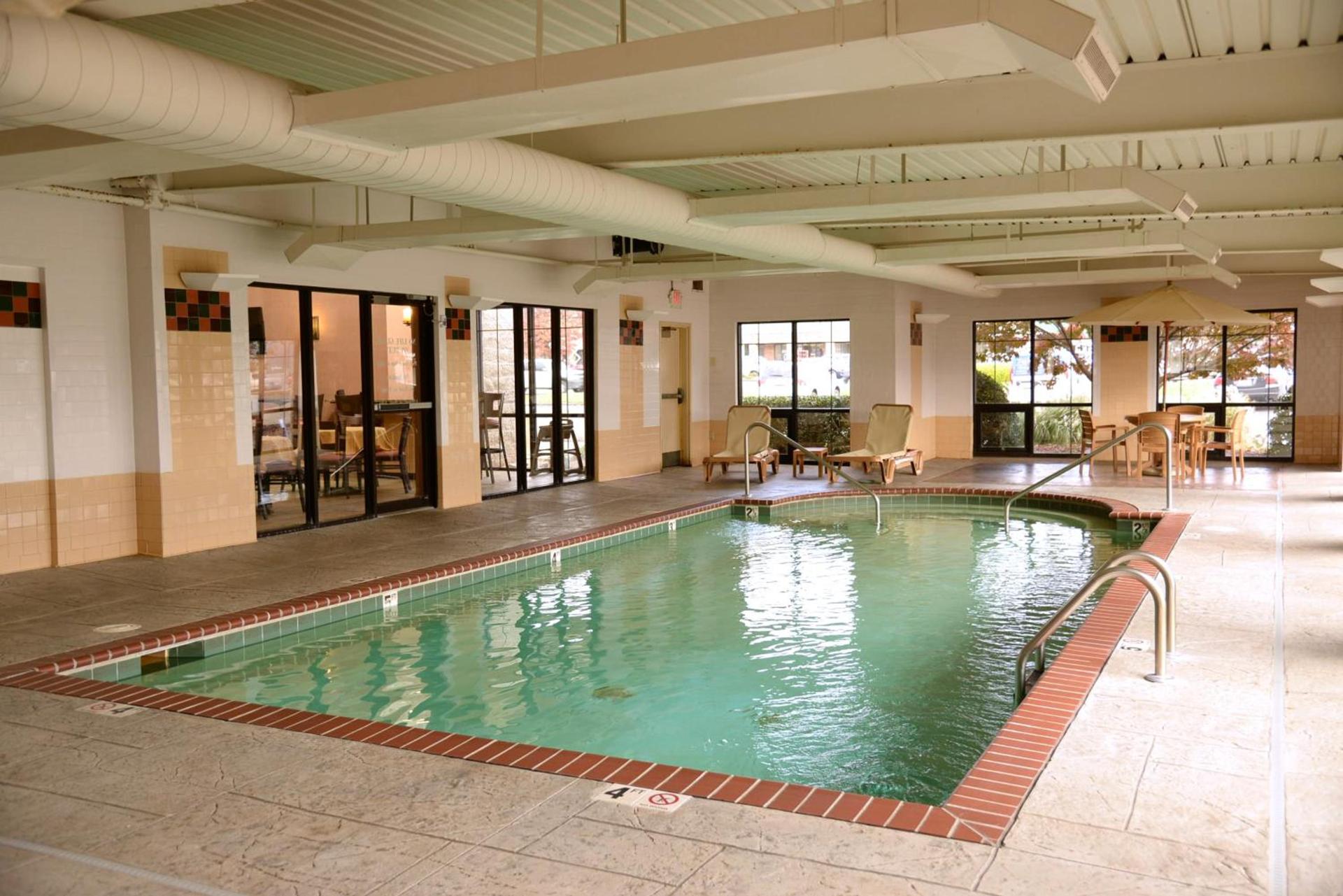La Quinta by Wyndham Springfield South photo 44