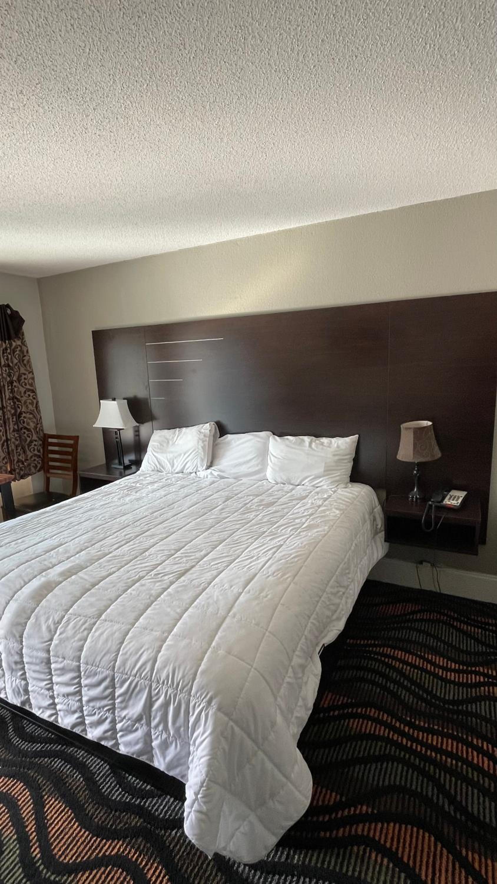 Country Town N' Suites photo 15