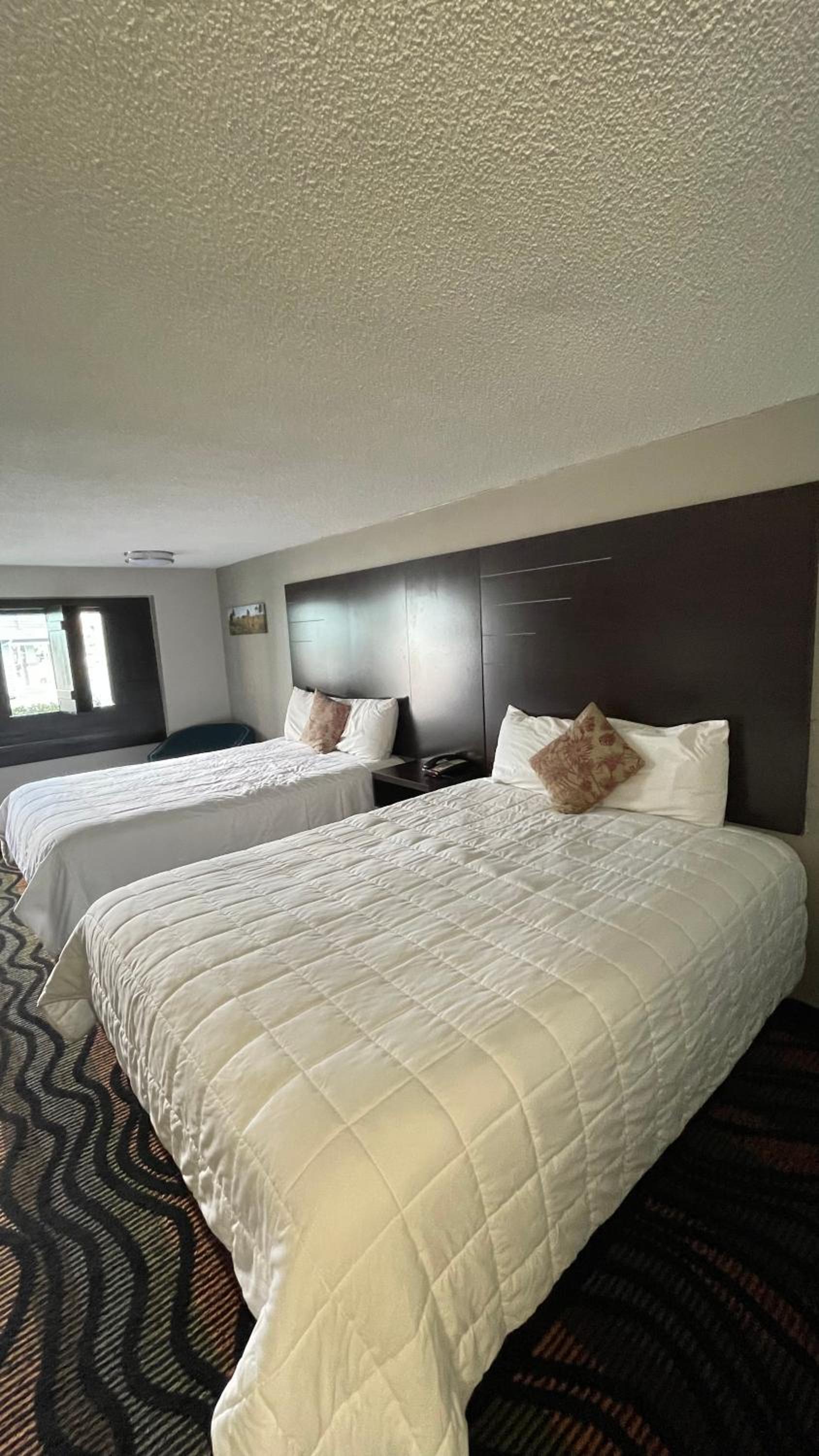 Country Town N' Suites photo 17