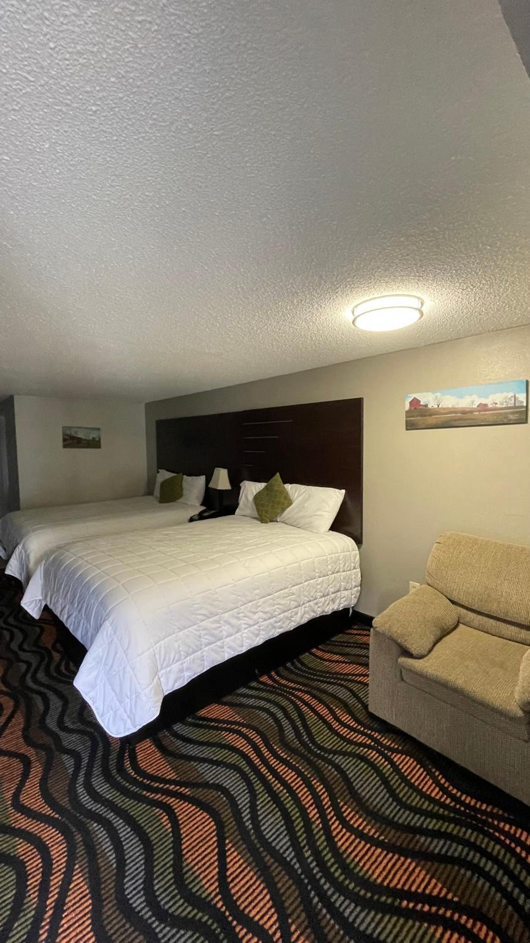 Country Town N' Suites photo 49