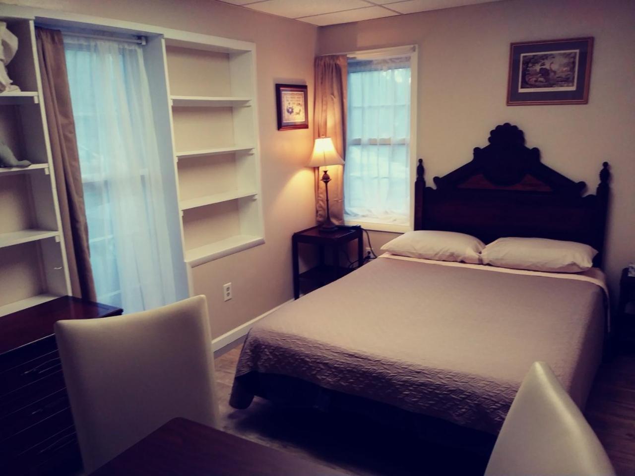 Sleepy Hollow Manor photo 3