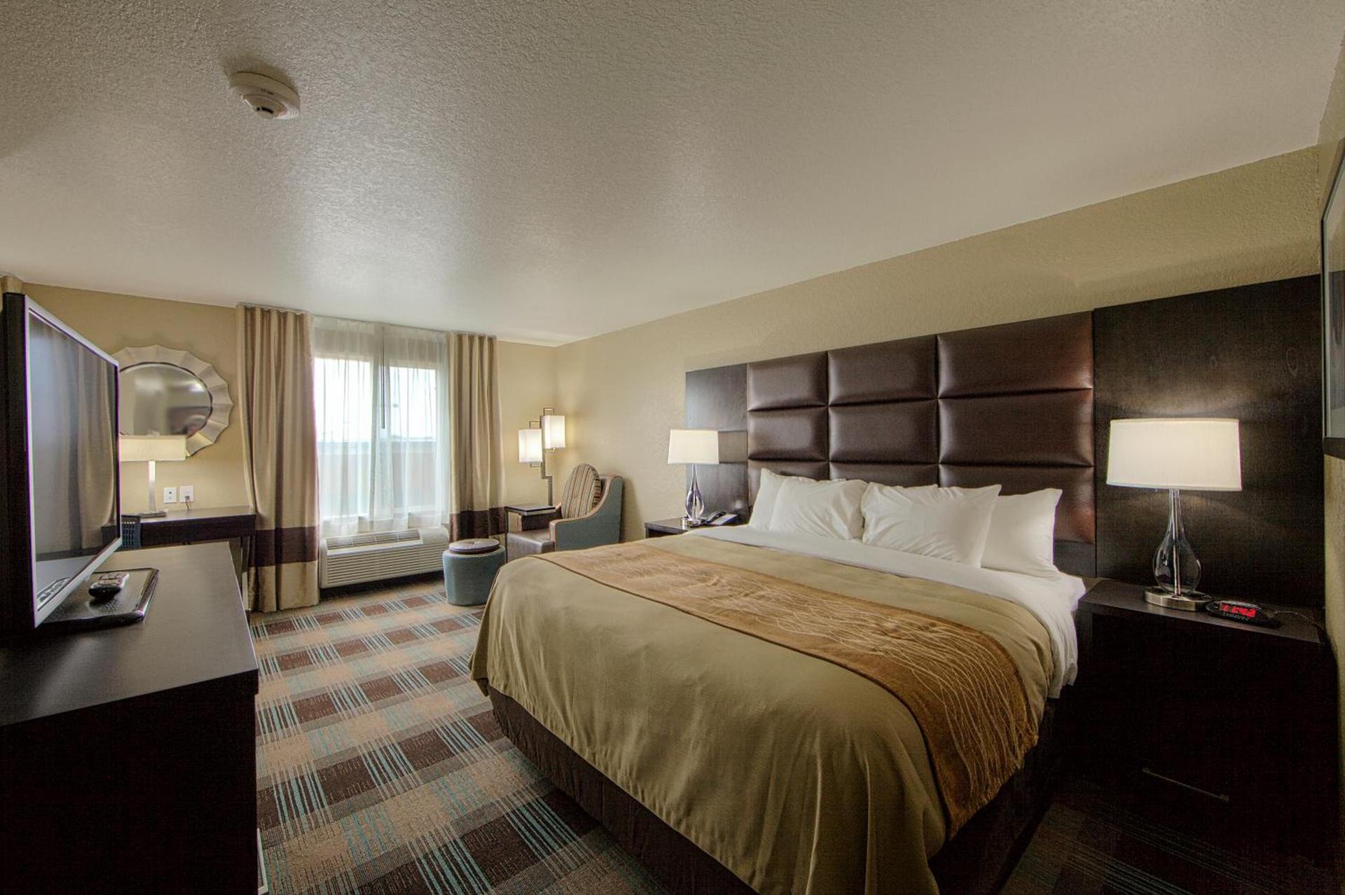 Comfort Inn & Suites Fort Worth West I-30 NAS JRB photo 36