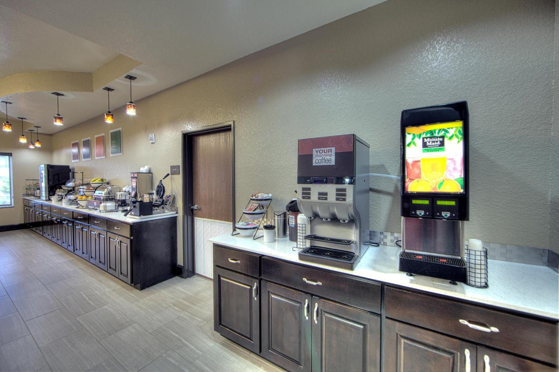 Comfort Inn & Suites Fort Worth West I-30 NAS JRB photo 9