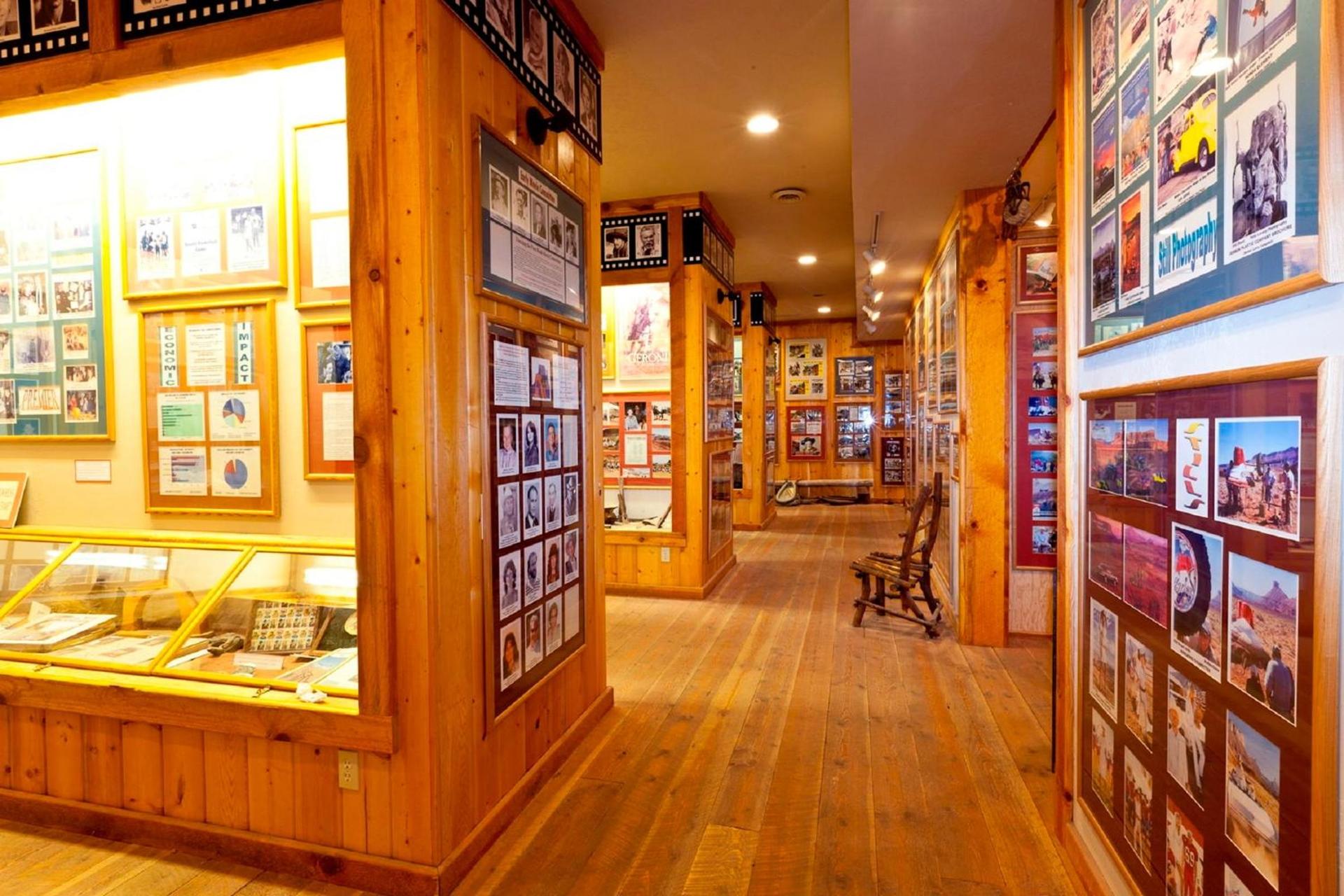 Red Cliffs Lodge Moab photo 52