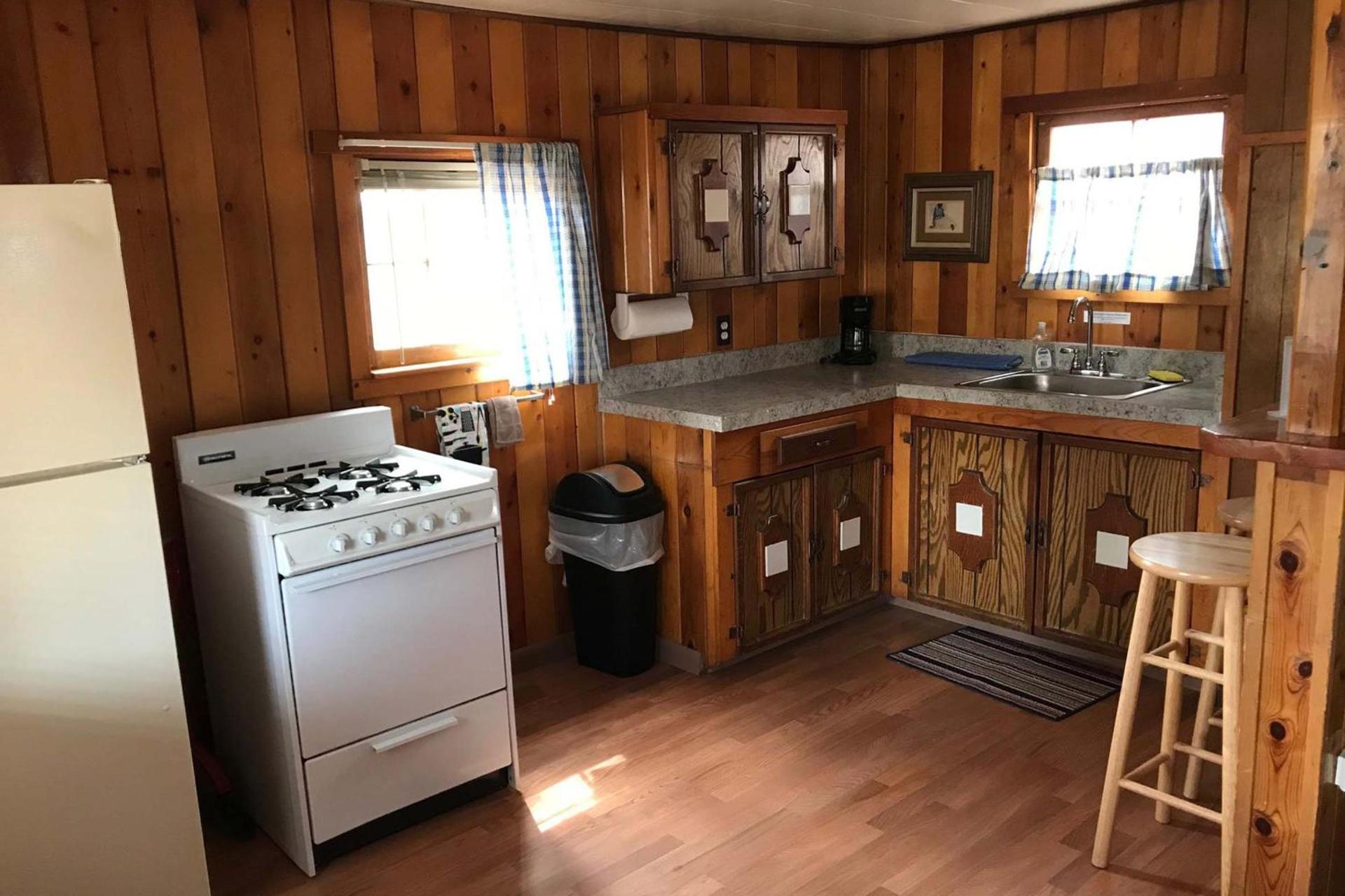 Elkhorn Lodge photo 15