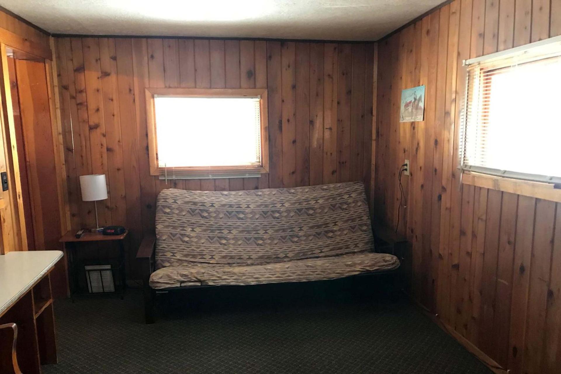 Elkhorn Lodge photo 26